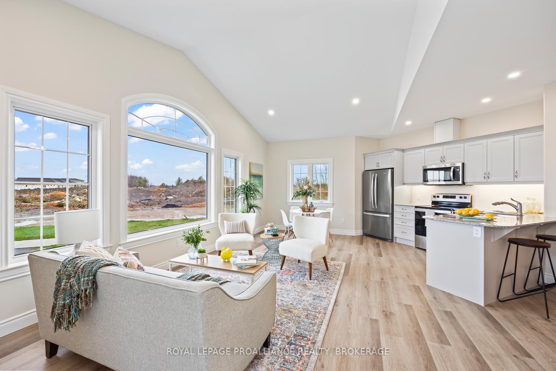 Photo 5 of 4 Lowry Place, Loyalist, Amherstview — HOMEH