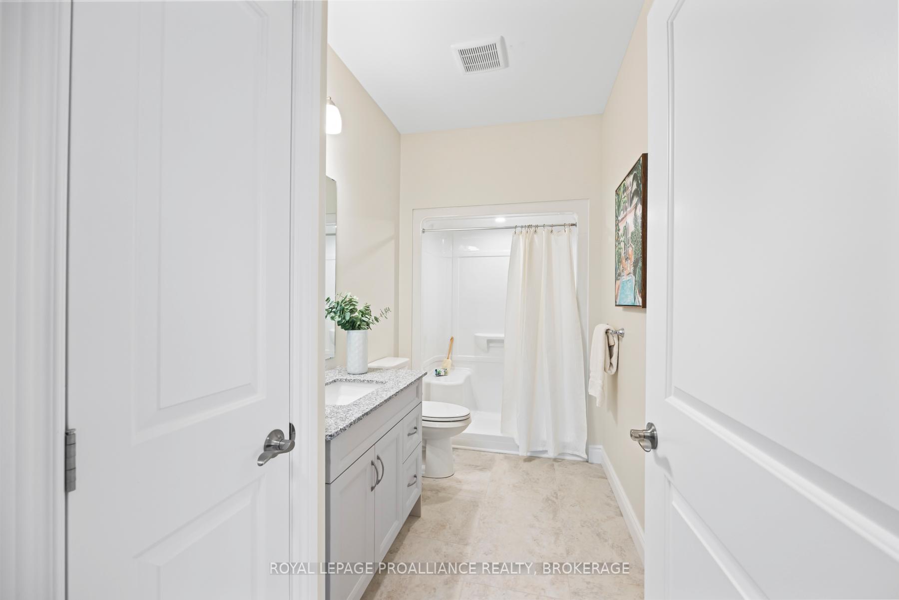 Photo 16 of 4 Lowry Place, Loyalist, Amherstview — HOMEH