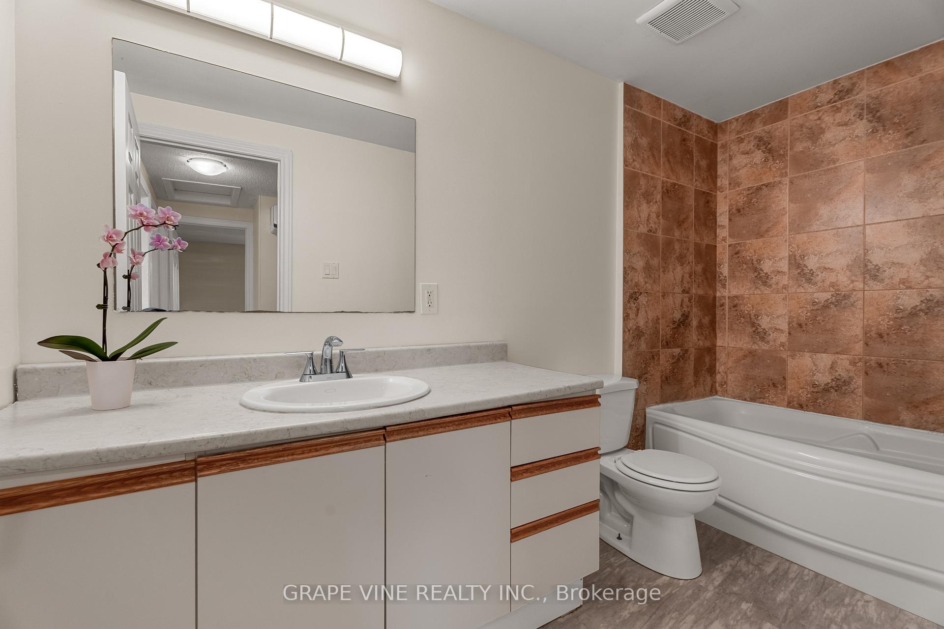 Photo 12 of Unit 72, 1250 Mcwatters Road, Ottawa, Queensway Terrace South/Ridgeview — HOMEH