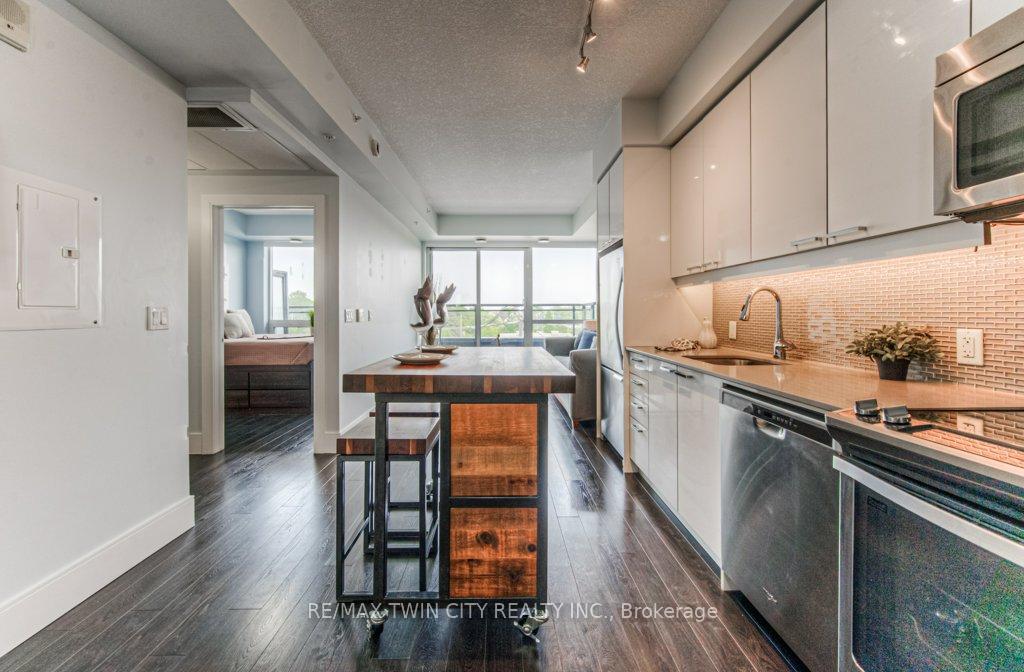 Photo 11 of Unit 401, 155 St. Leger Street, Kitchener — HOMEH