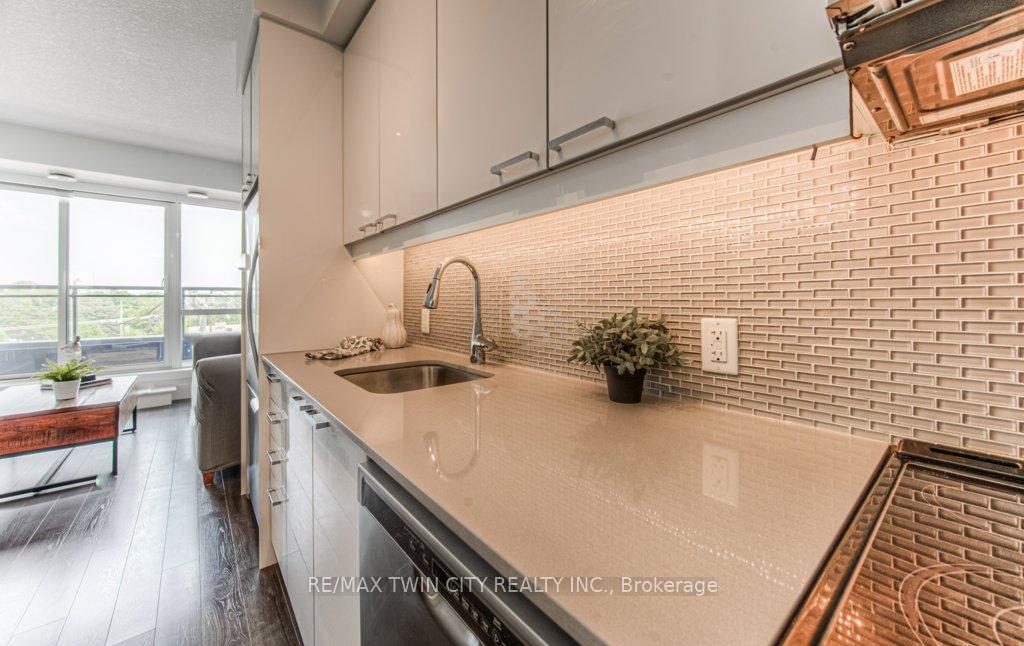 Photo 12 of Unit 401, 155 St. Leger Street, Kitchener — HOMEH