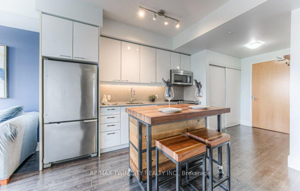 Photo 13 of Unit 401, 155 St. Leger Street, Kitchener — HOMEH