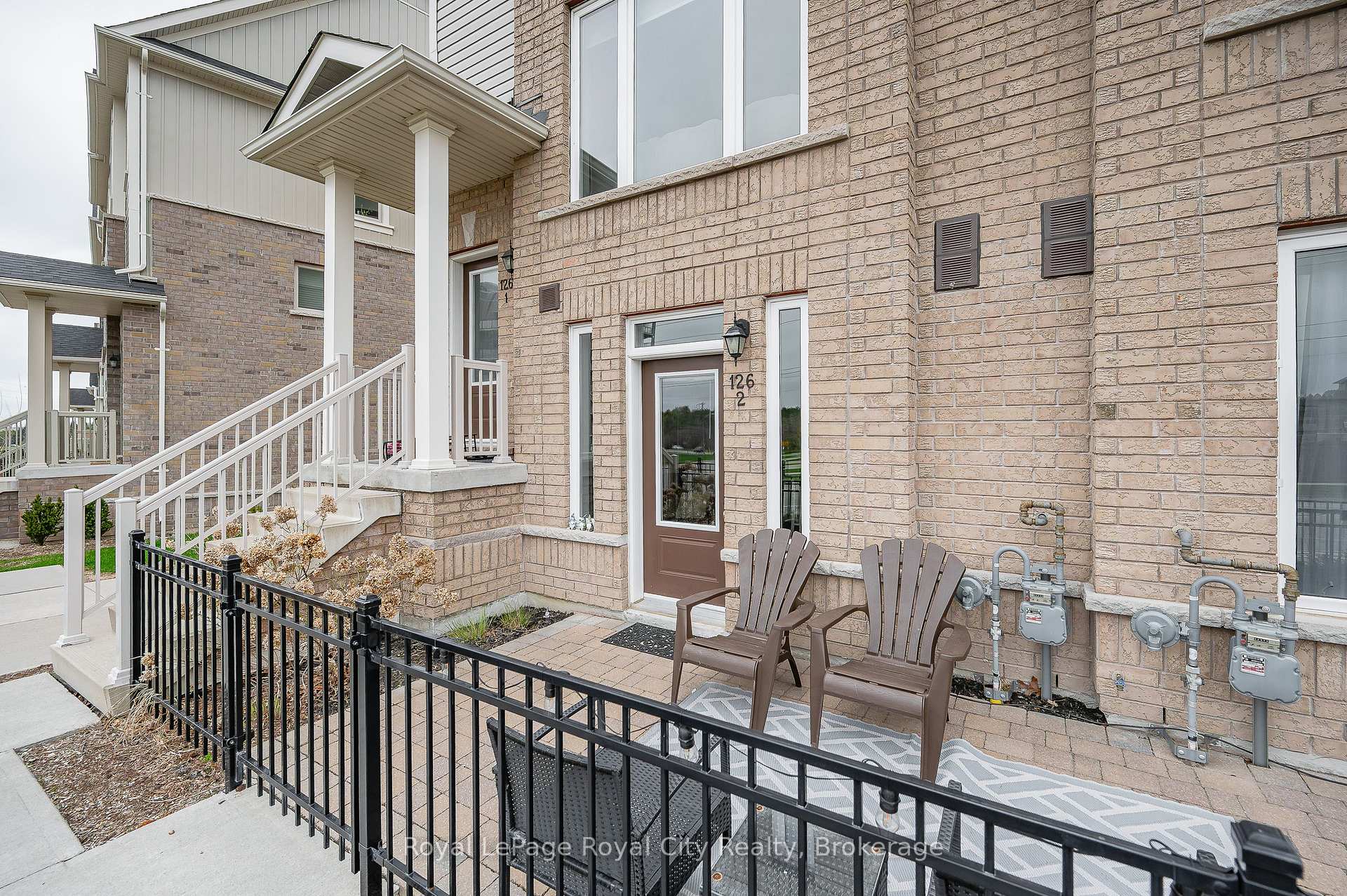 Photo 5 of Unit 2, 126 Watson Parkway N, Guelph, Grange Road — HOMEH