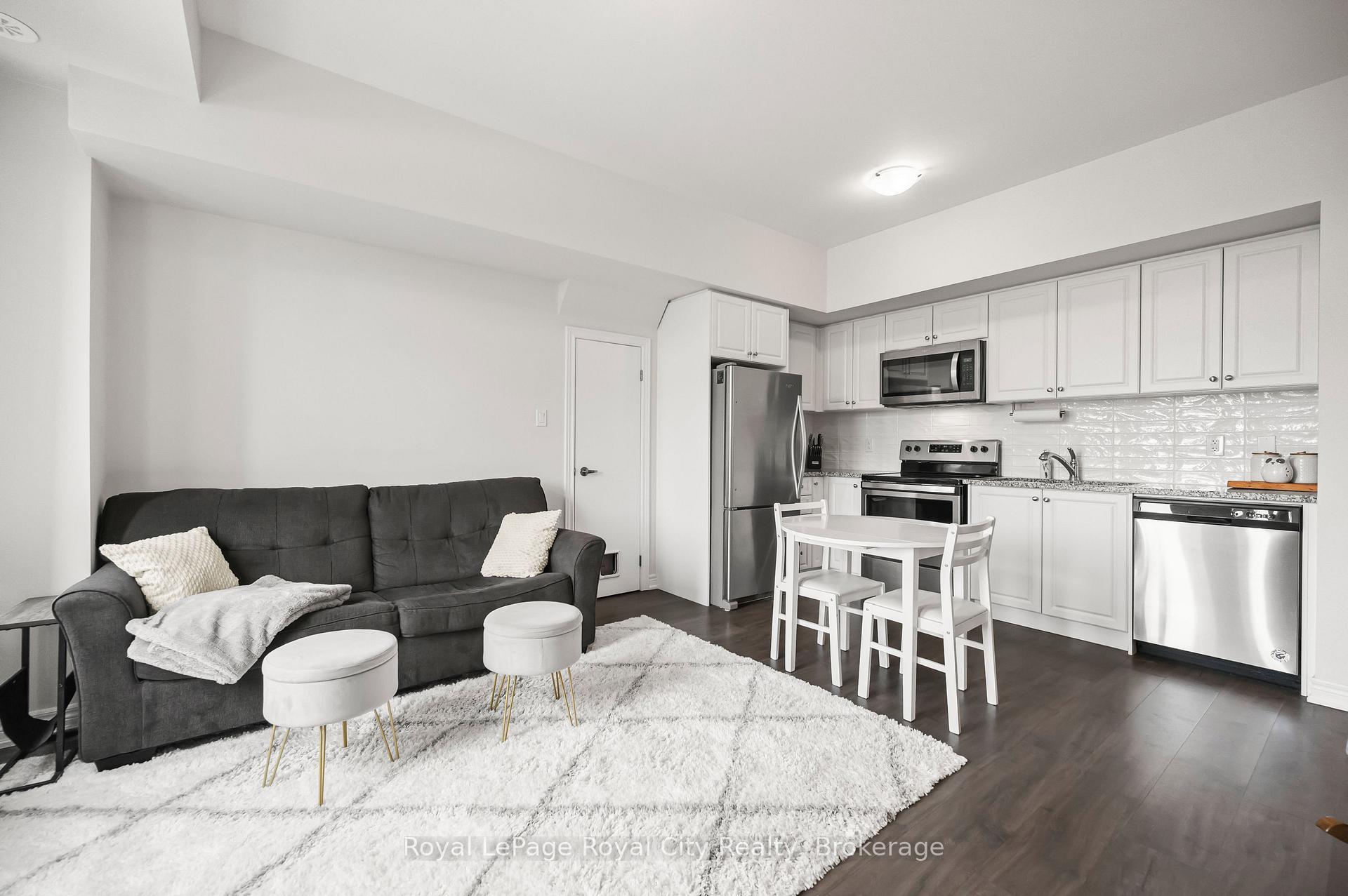Photo 12 of Unit 2, 126 Watson Parkway N, Guelph, Grange Road — HOMEH