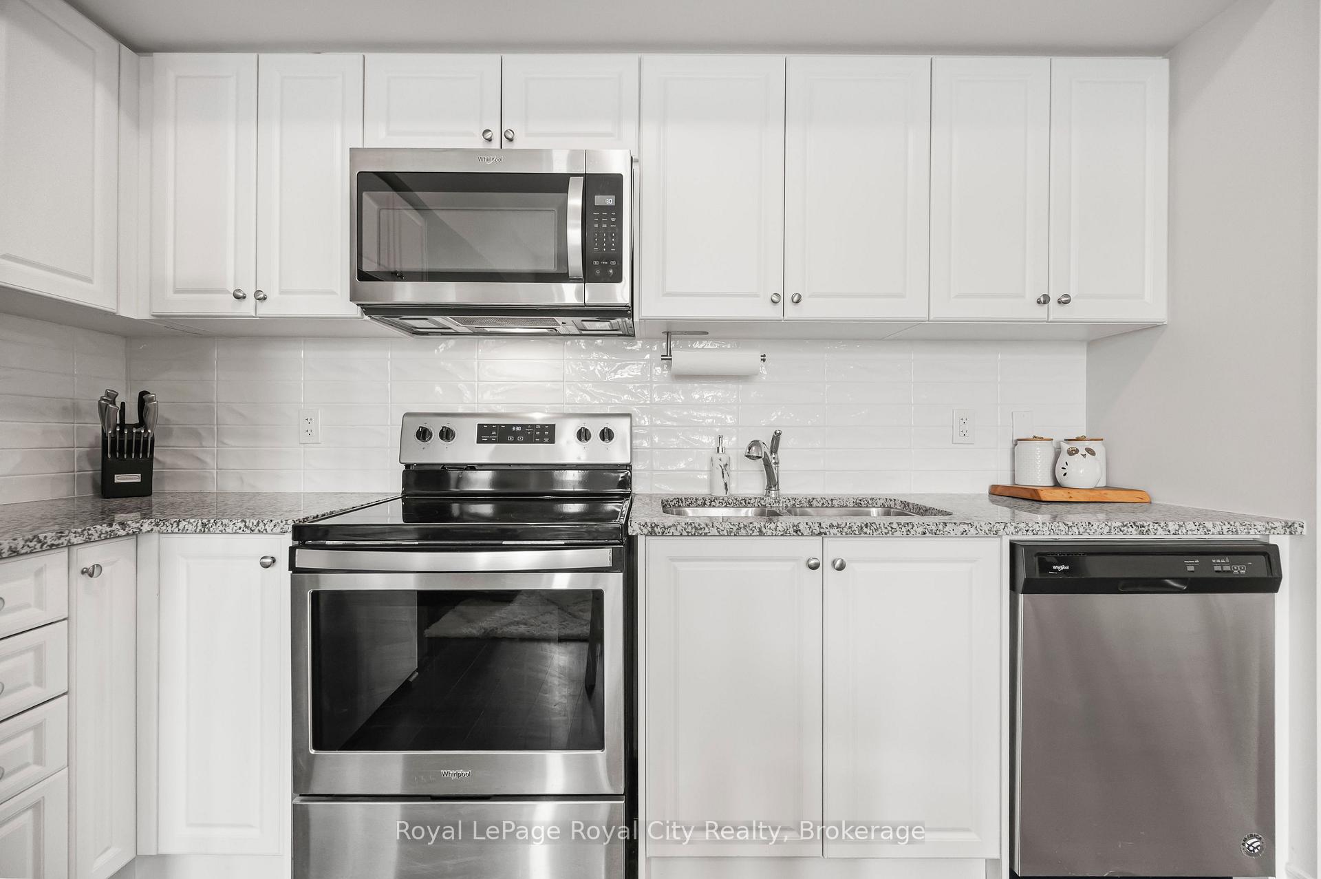 Photo 16 of Unit 2, 126 Watson Parkway N, Guelph, Grange Road — HOMEH