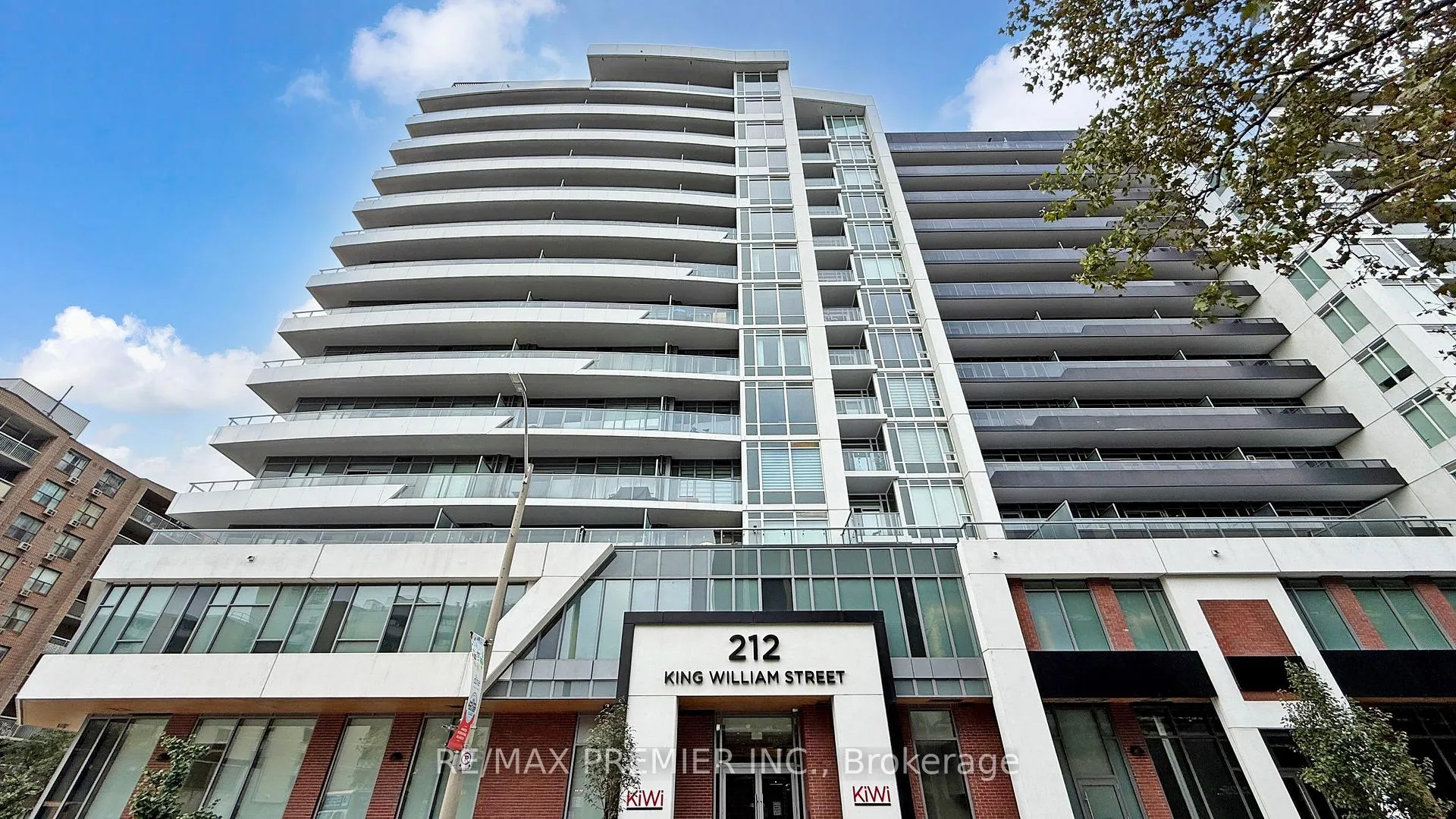 Photo 2 of Unit 922, 212 King William Street, Hamilton, Beasley — HOMEH