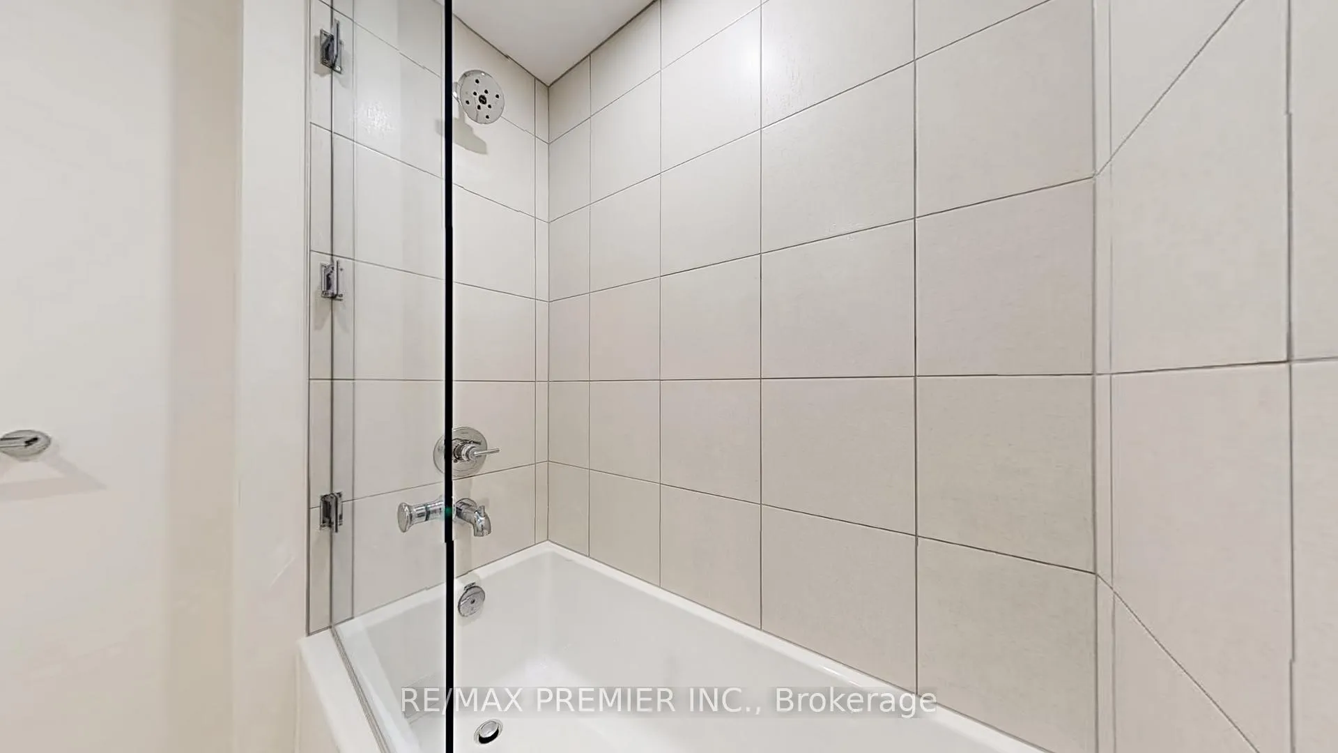 Photo 33 of Unit 922, 212 King William Street, Hamilton, Beasley — HOMEH