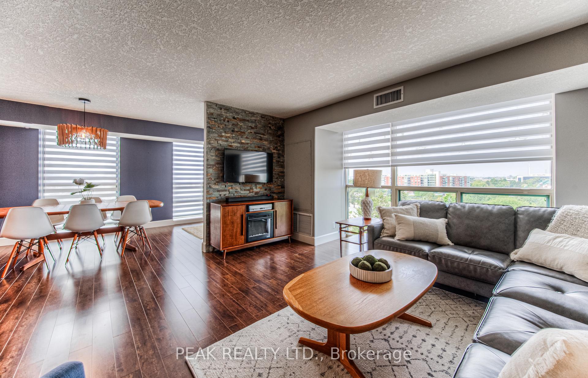 Photo 13 of Unit 811, 55 Blue Springs Drive, Waterloo — HOMEH