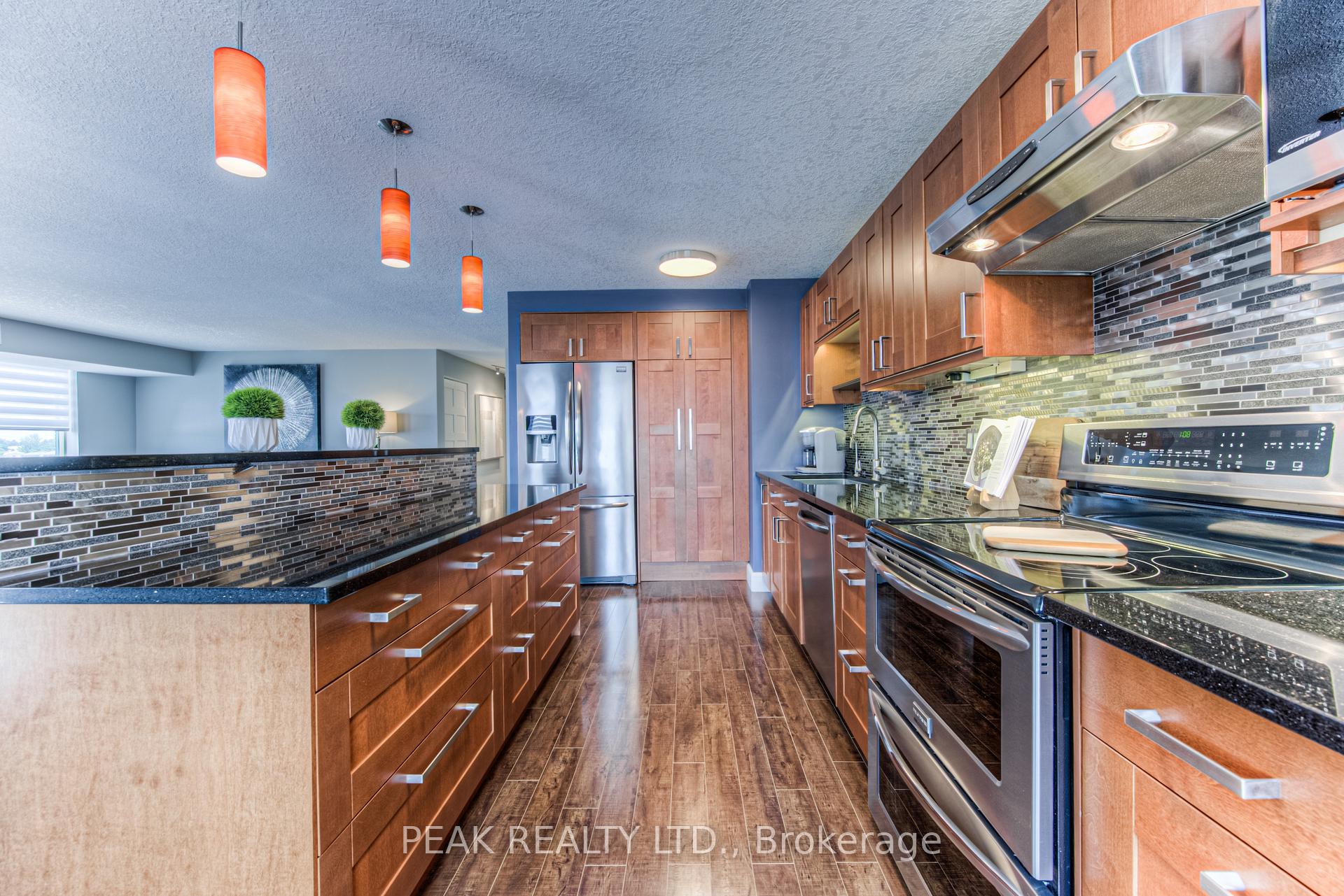Photo 20 of Unit 811, 55 Blue Springs Drive, Waterloo — HOMEH