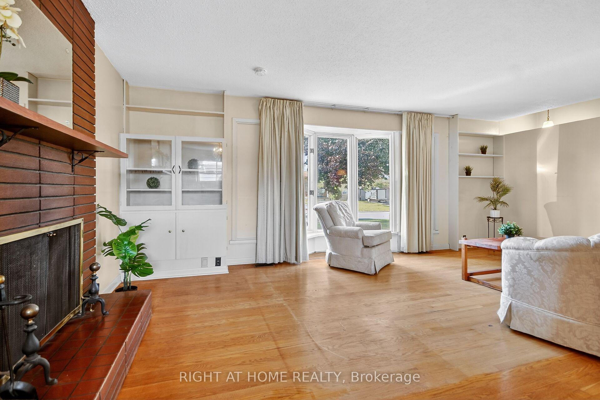 Photo 8 of 6 Higwood Drive, Ottawa, Borden Farm/Stewart Farm/Carleton Heights/Parkwood Hills — HOMEH