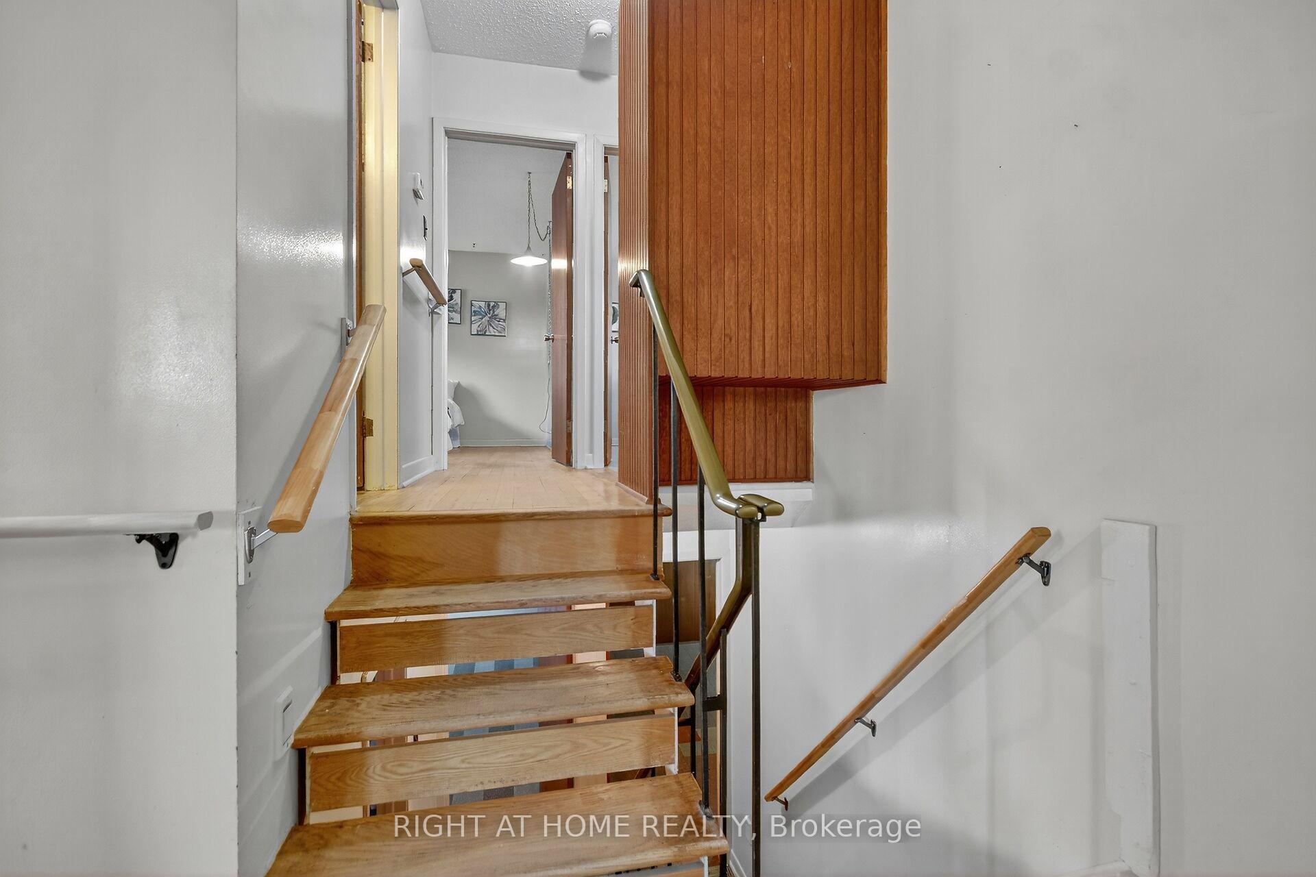 Photo 15 of 6 Higwood Drive, Ottawa, Borden Farm/Stewart Farm/Carleton Heights/Parkwood Hills — HOMEH