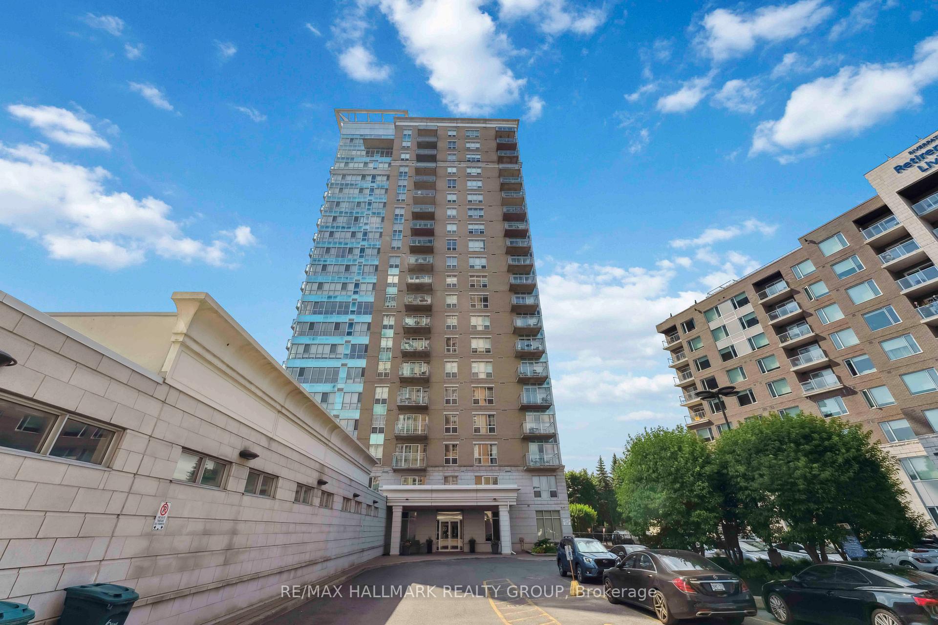 Photo 2 of Unit 304, 70 Landry Street, Ottawa, Vanier — HOMEH
