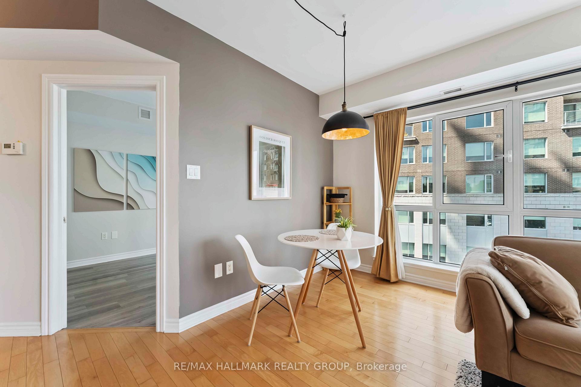 Photo 11 of Unit 304, 70 Landry Street, Ottawa, Vanier — HOMEH