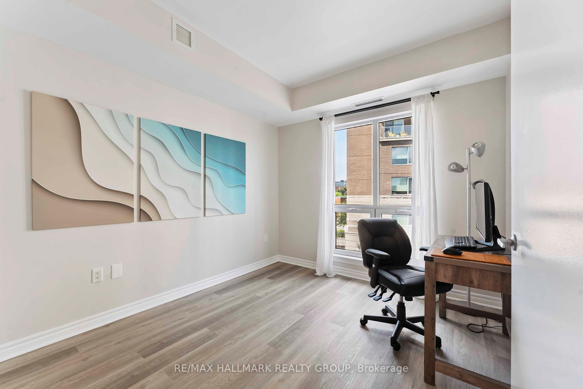 Photo 23 of Unit 304, 70 Landry Street, Ottawa, Vanier — HOMEH