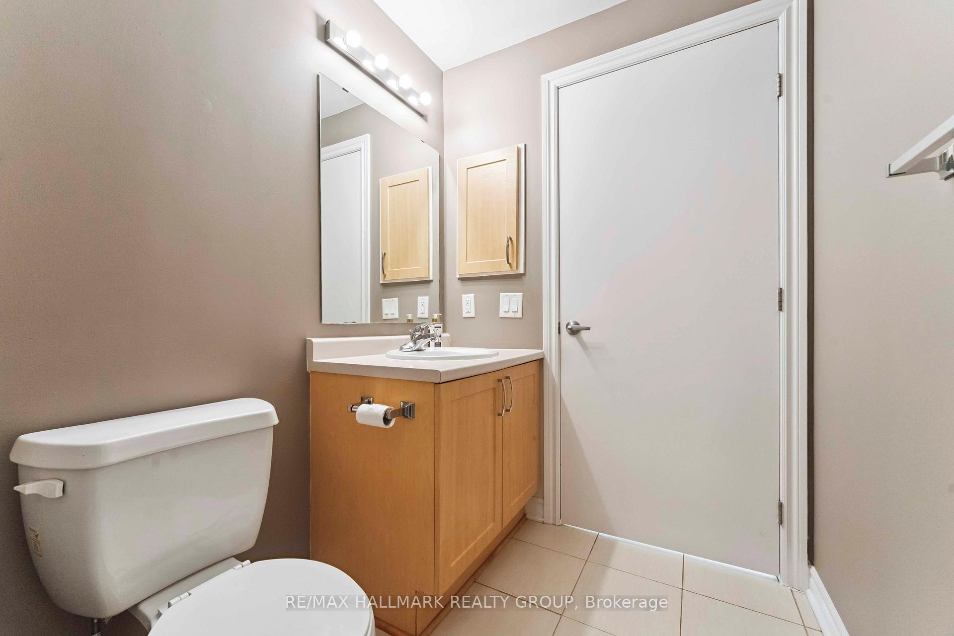 Photo 33 of Unit 304, 70 Landry Street, Ottawa, Vanier — HOMEH