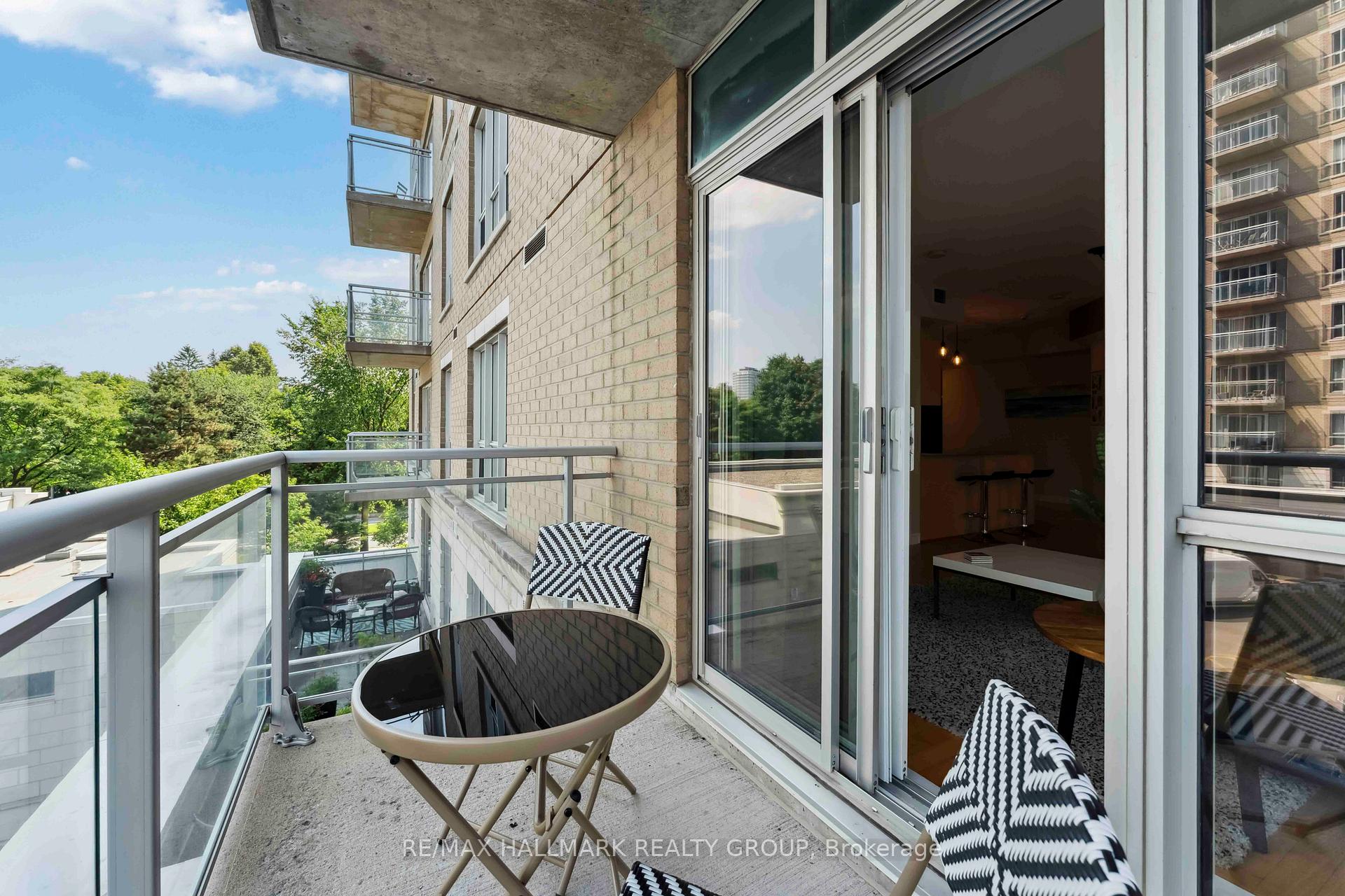 Photo 36 of Unit 304, 70 Landry Street, Ottawa, Vanier — HOMEH