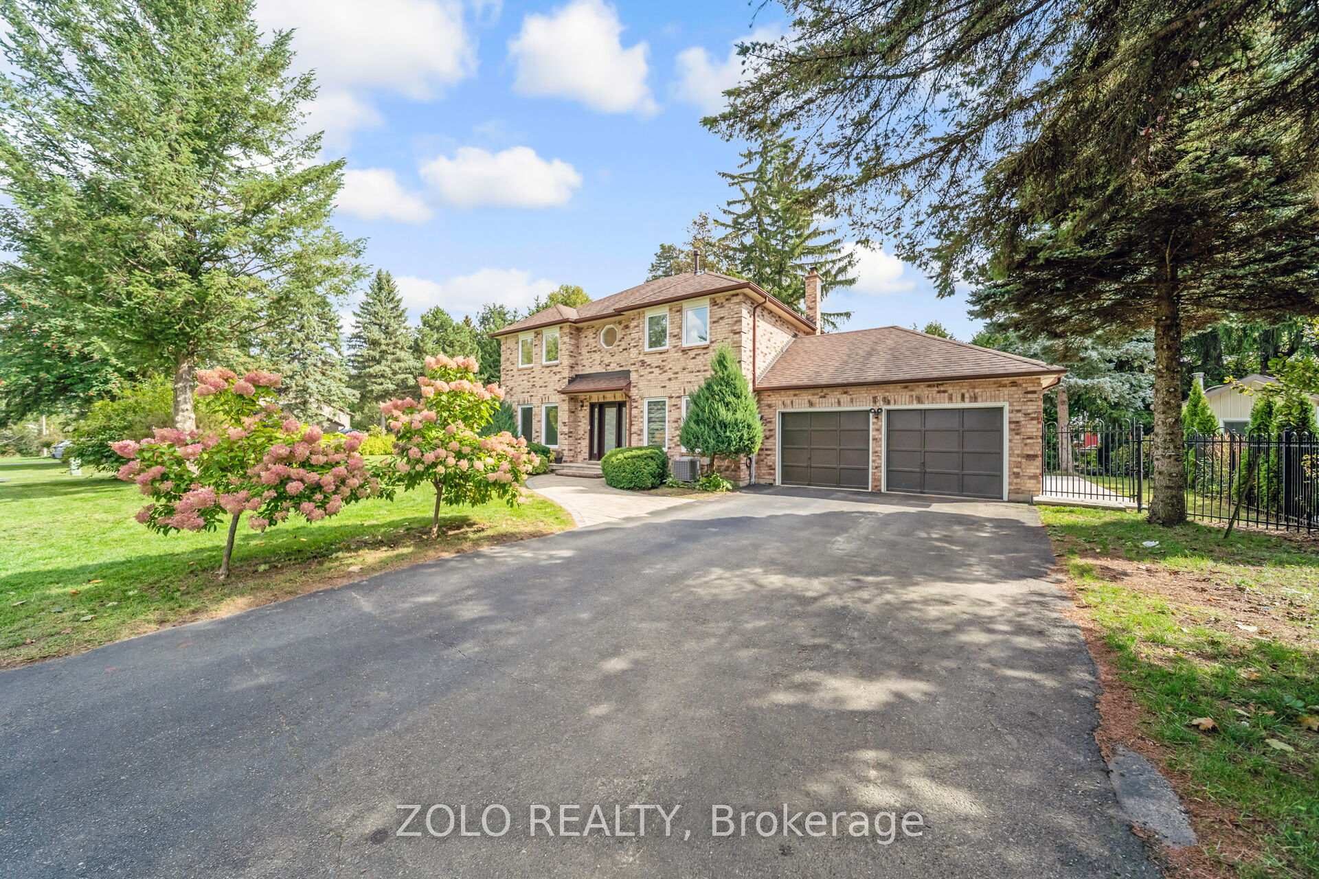 Photo 1 of 13 Ivan Avenue, Caledon, Caledon East — HOMEH
