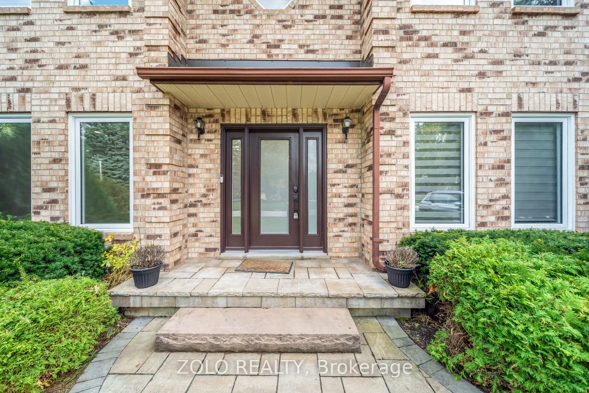 Photo 6 of 13 Ivan Avenue, Caledon, Caledon East — HOMEH
