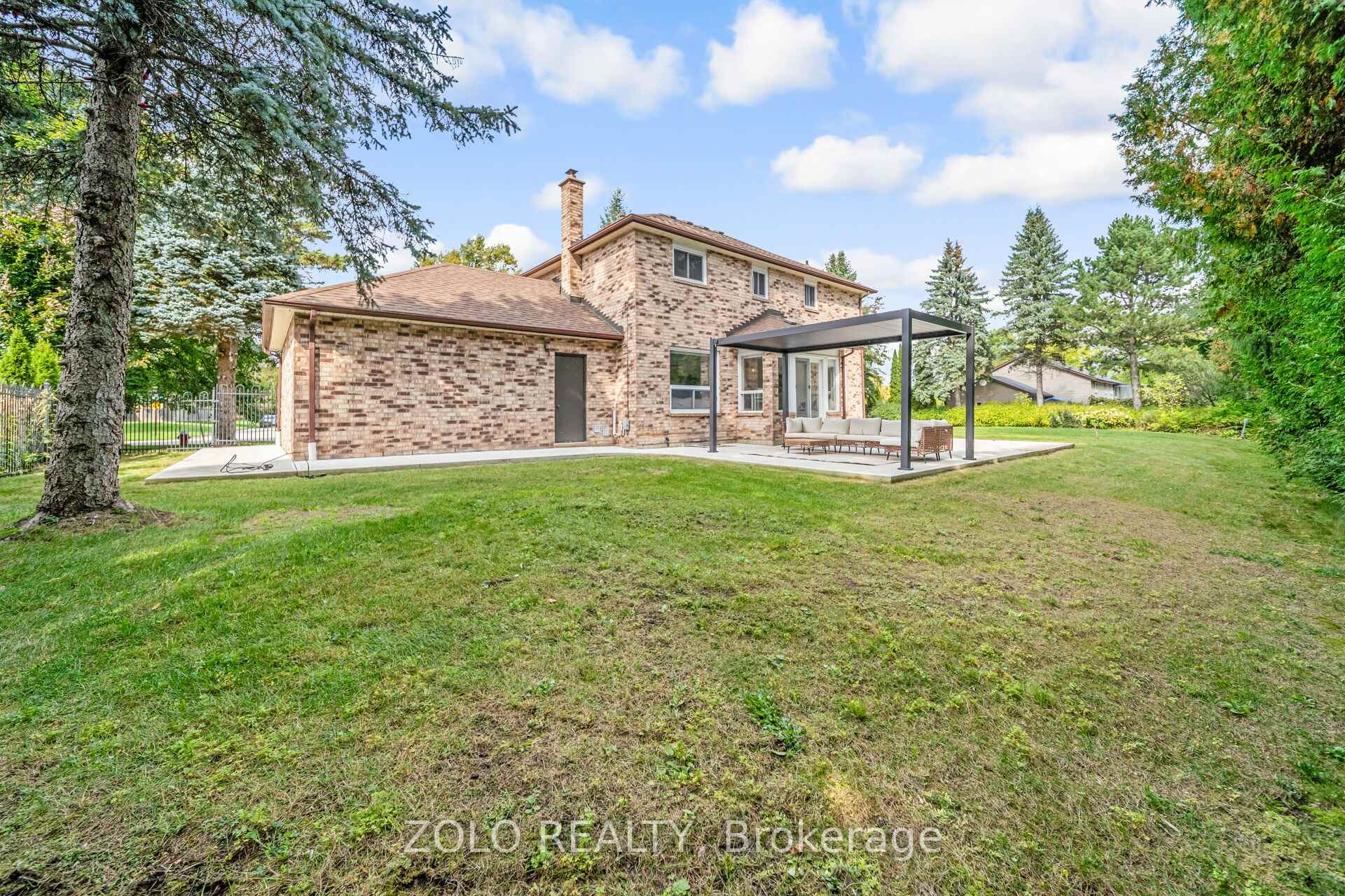 Photo 24 of 13 Ivan Avenue, Caledon, Caledon East — HOMEH
