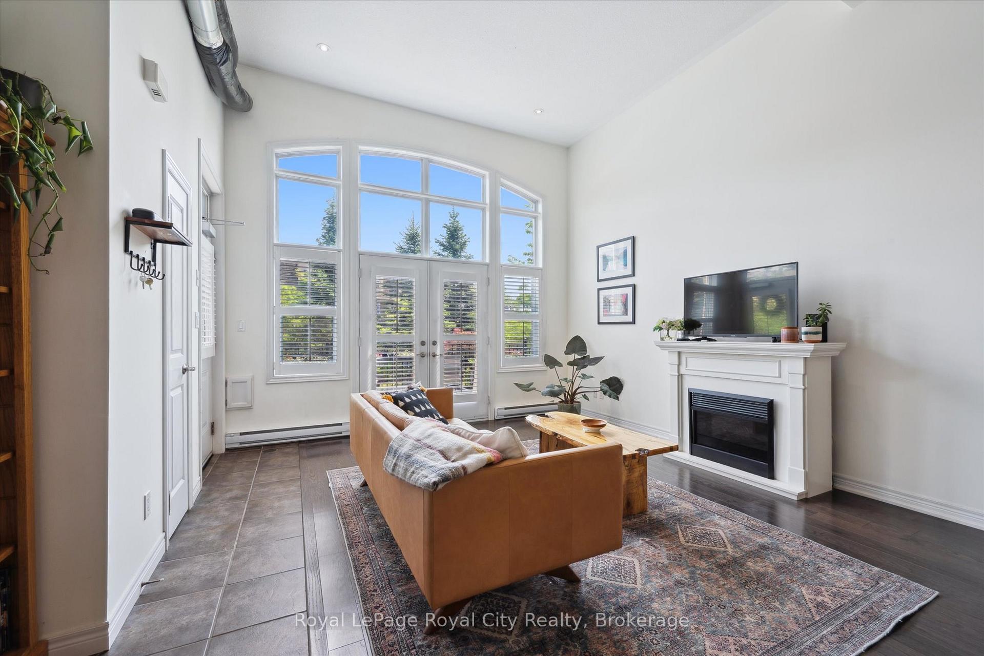 Photo 5 of 74B Cardigan Street, Guelph, Downtown — HOMEH