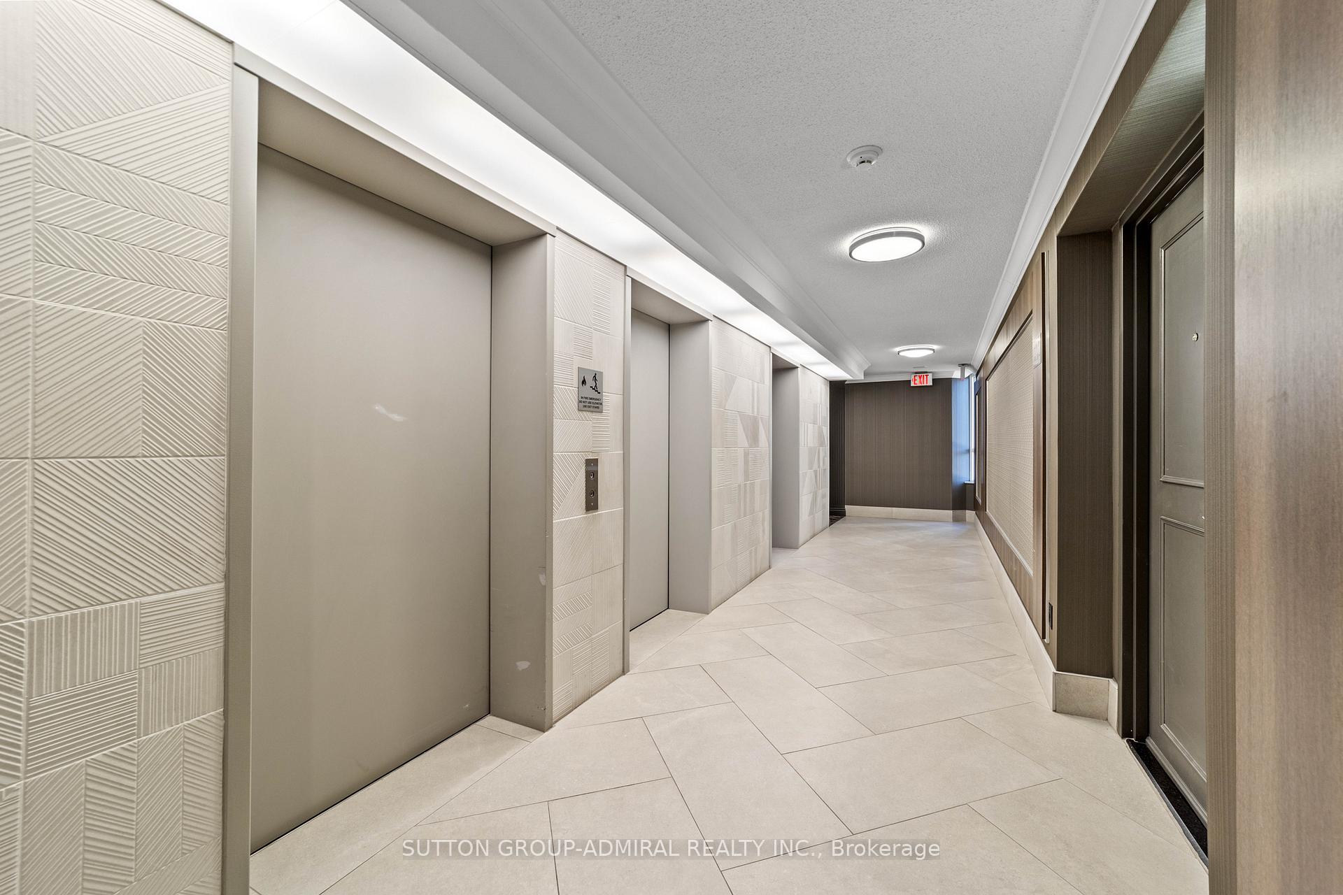 Photo 9 of Unit 304, 11 Townsgate Drive, Vaughan, Crestwood-Springfarm-Yorkhill — HOMEH