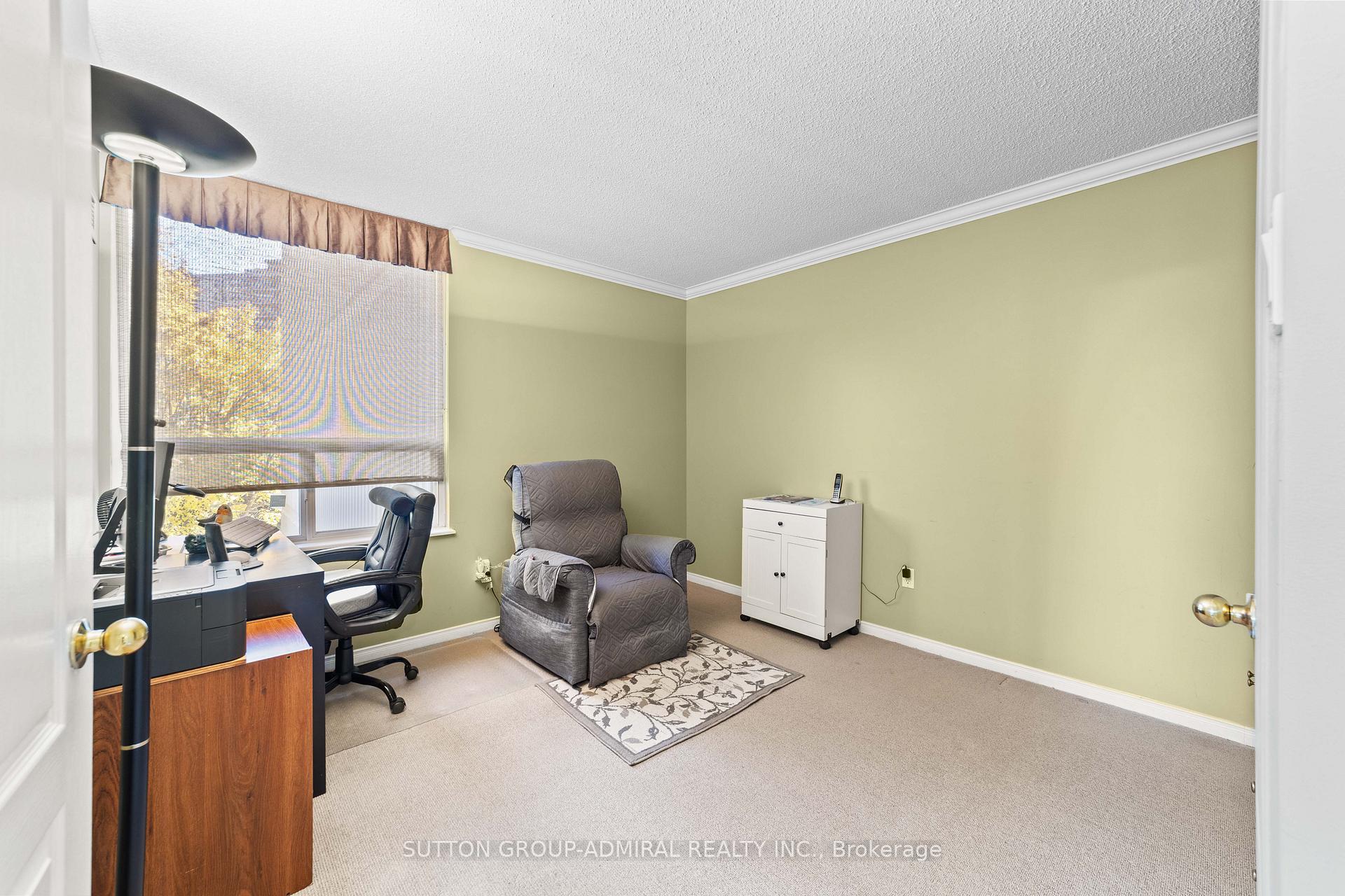 Photo 31 of Unit 304, 11 Townsgate Drive, Vaughan, Crestwood-Springfarm-Yorkhill — HOMEH