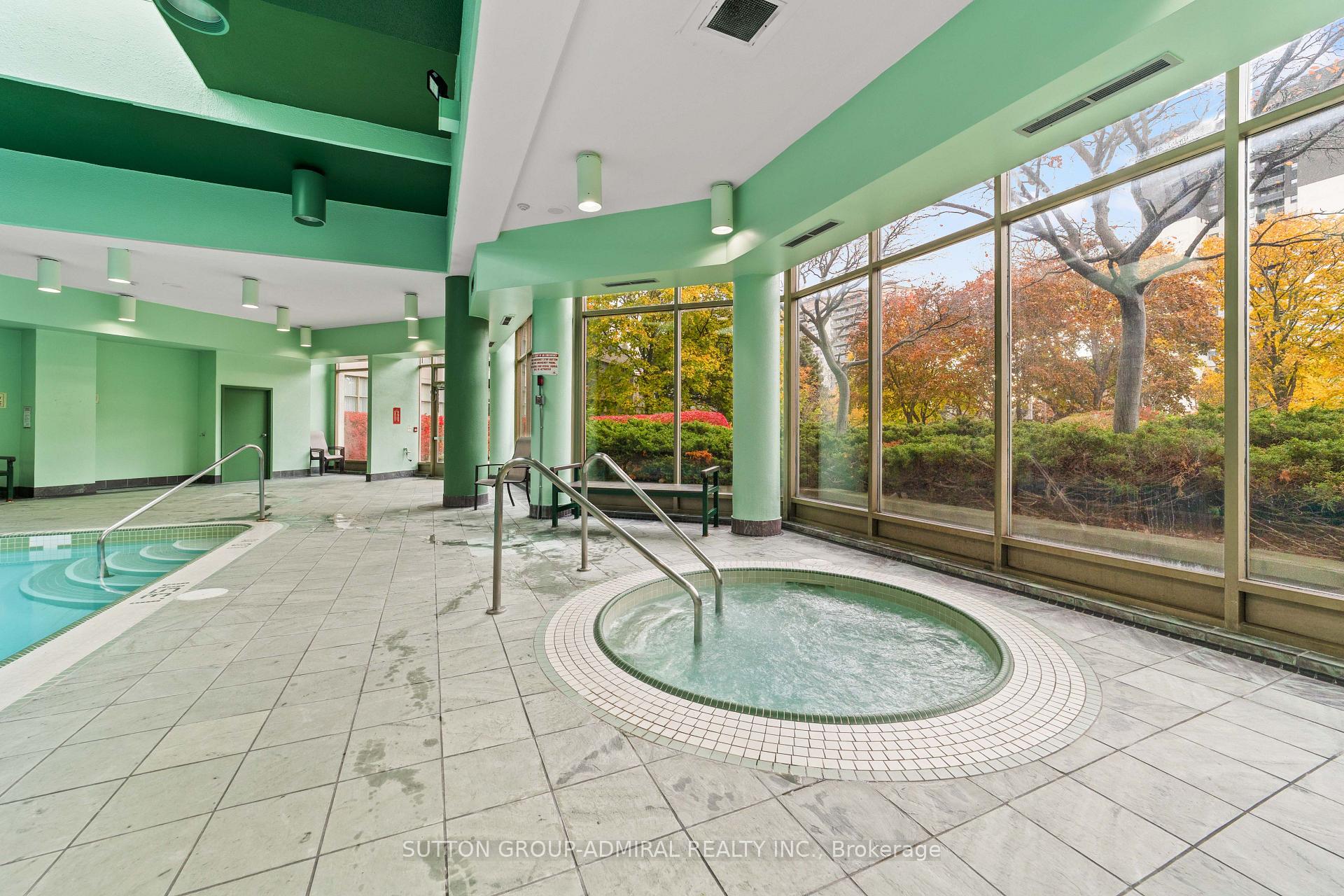 Photo 40 of Unit 304, 11 Townsgate Drive, Vaughan, Crestwood-Springfarm-Yorkhill — HOMEH