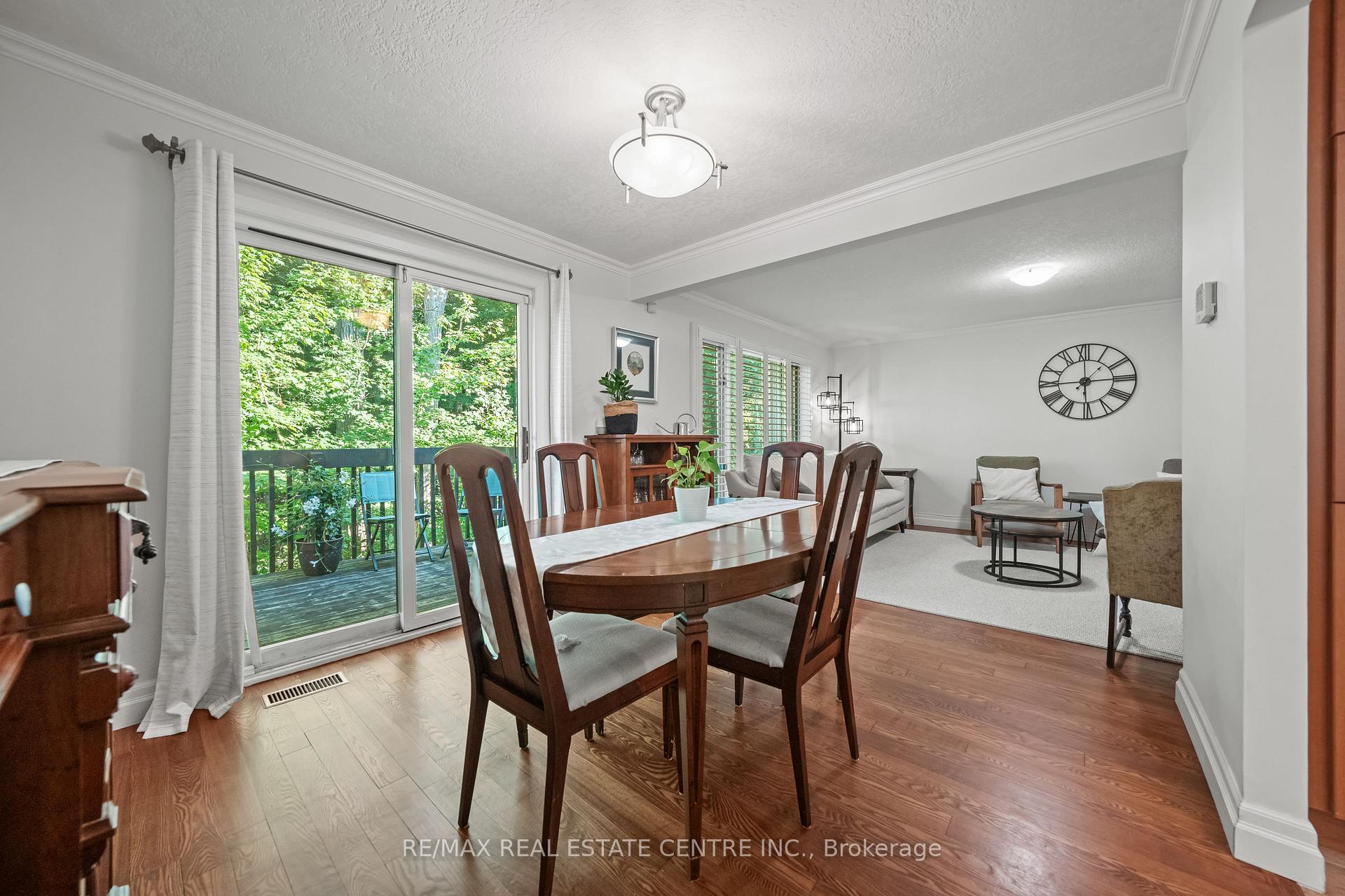 Photo 16 of Unit 11, 232 Kingswood Drive, Kitchener — HOMEH