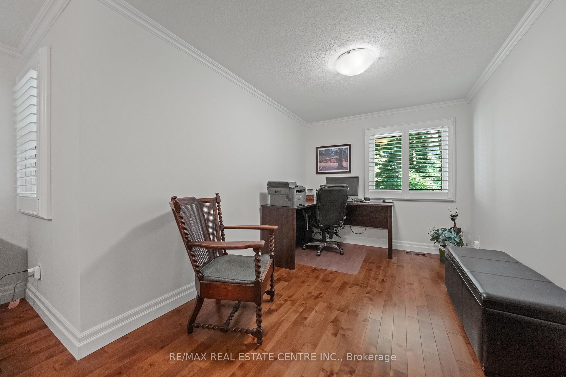 Photo 23 of Unit 11, 232 Kingswood Drive, Kitchener — HOMEH