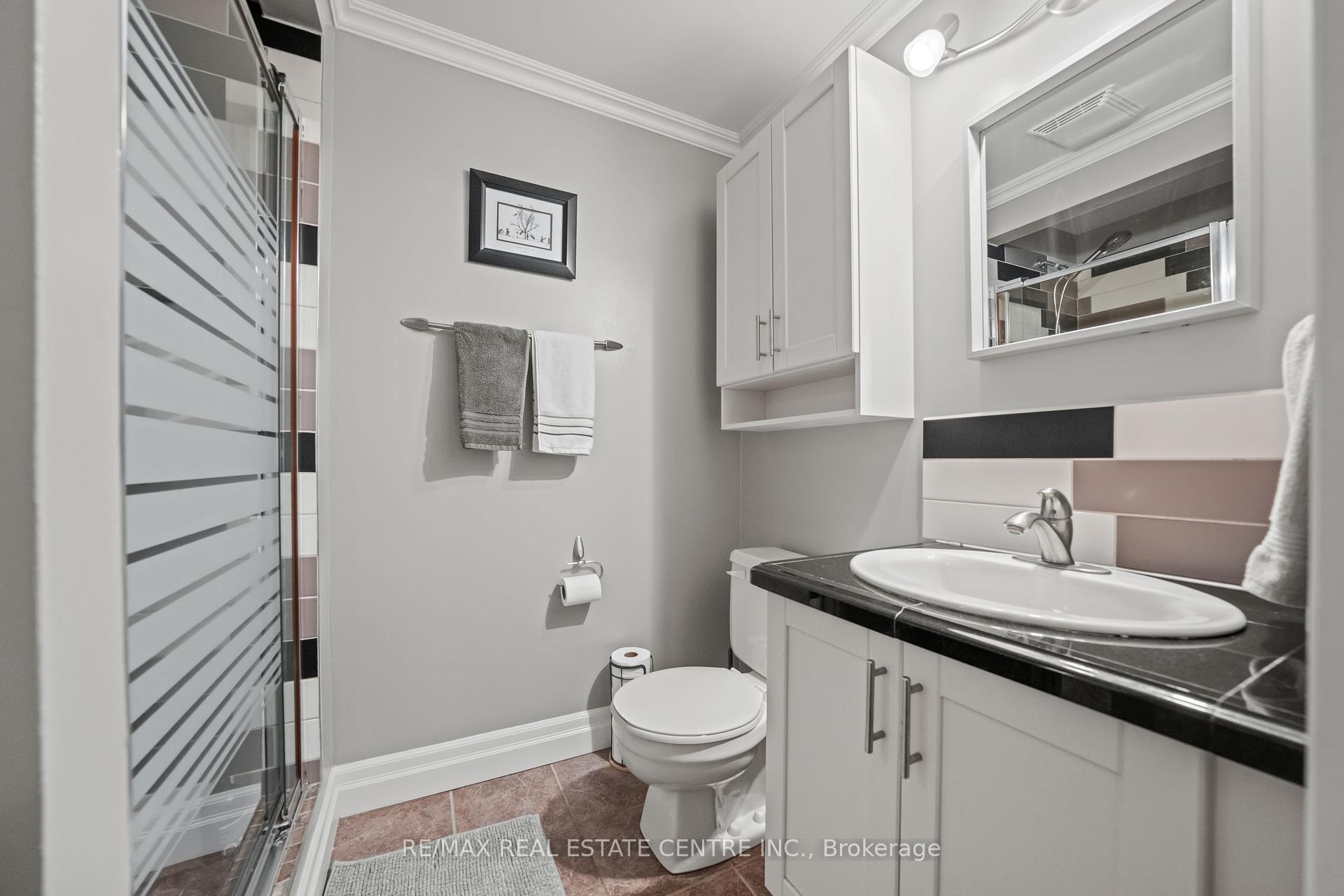 Photo 25 of Unit 11, 232 Kingswood Drive, Kitchener — HOMEH