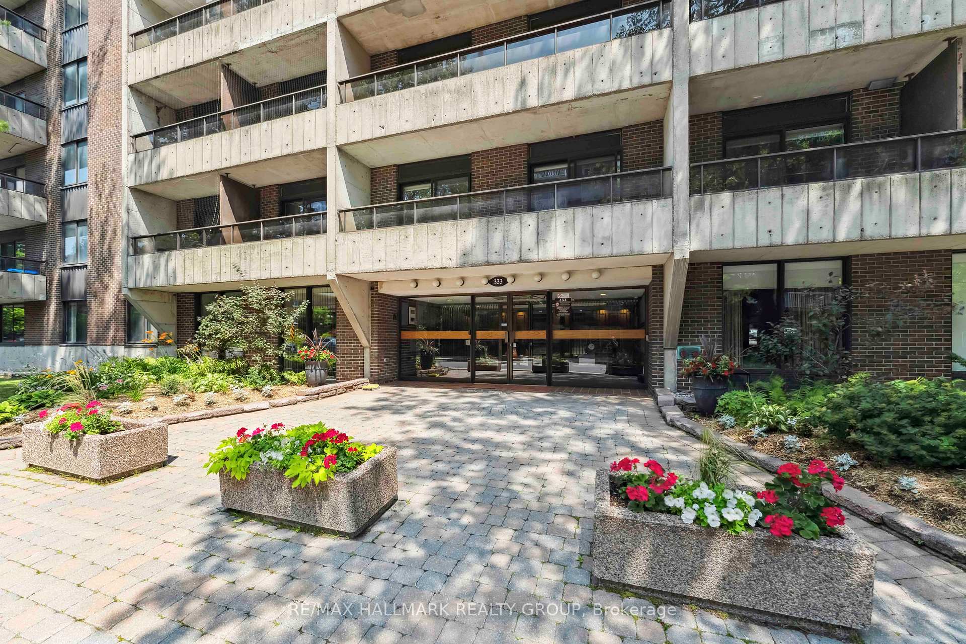 Photo 1 of Unit 406, 333 Chapel Street, Ottawa, Sandy Hill — HOMEH