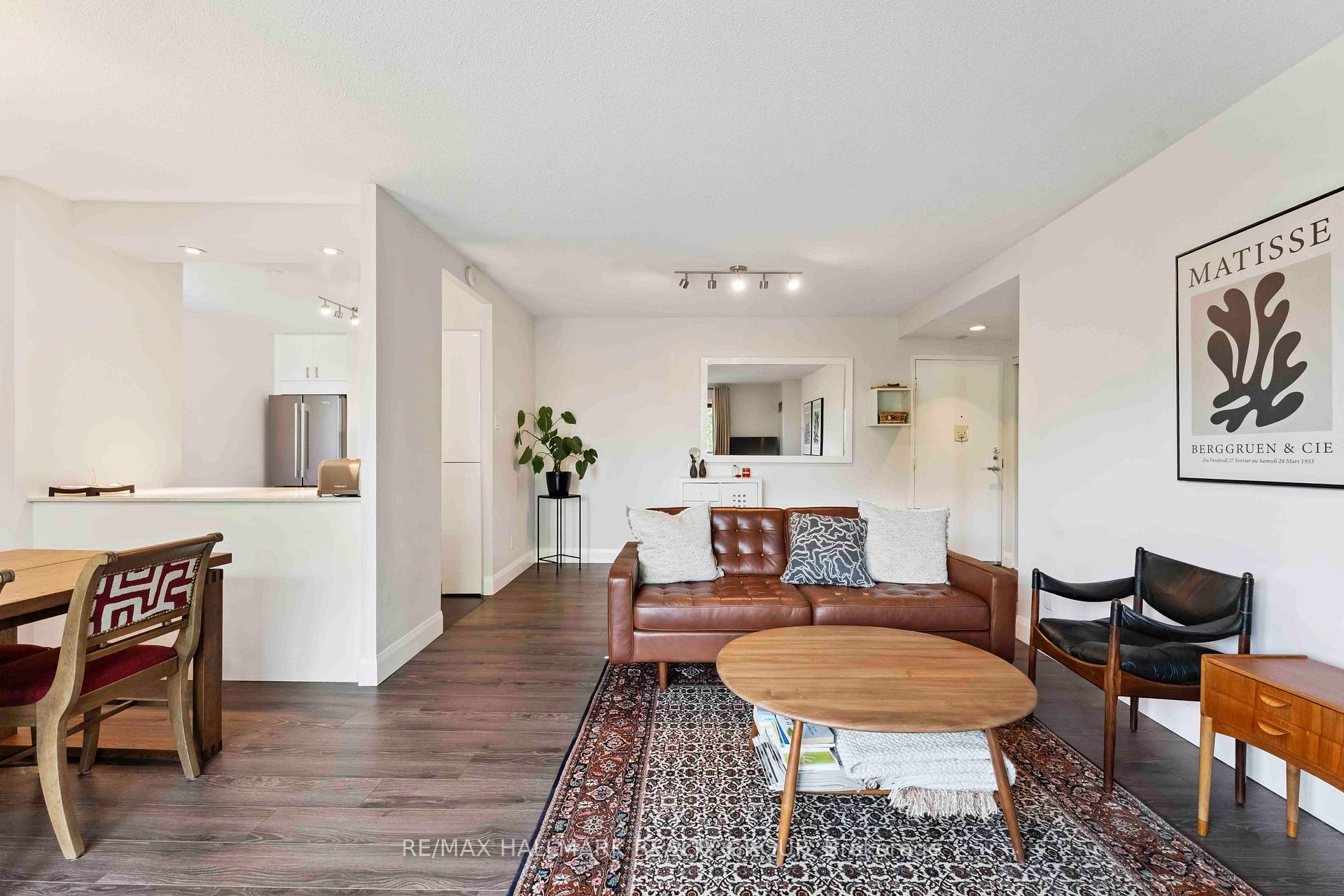 Photo 9 of Unit 406, 333 Chapel Street, Ottawa, Sandy Hill — HOMEH
