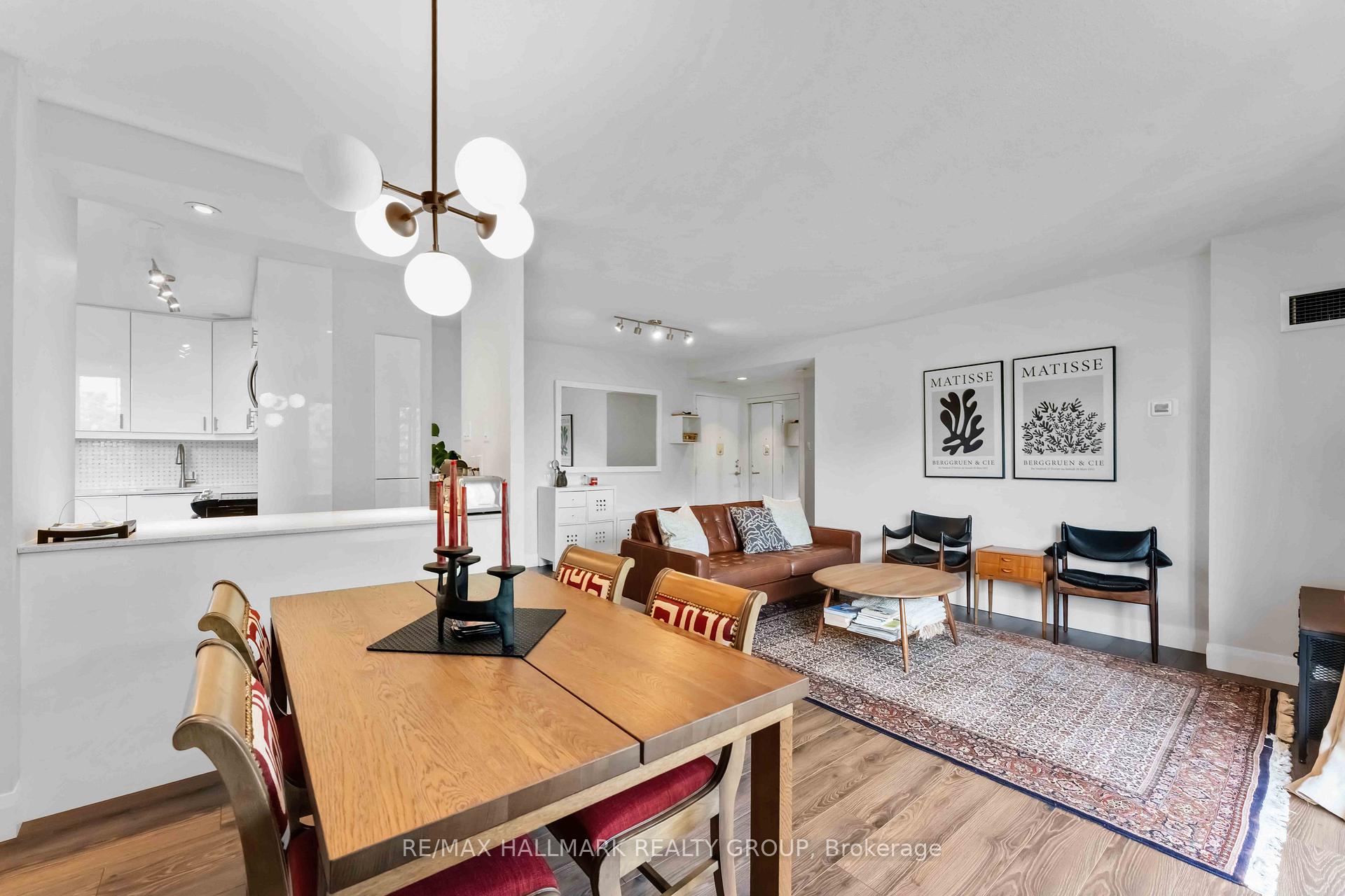 Photo 12 of Unit 406, 333 Chapel Street, Ottawa, Sandy Hill — HOMEH