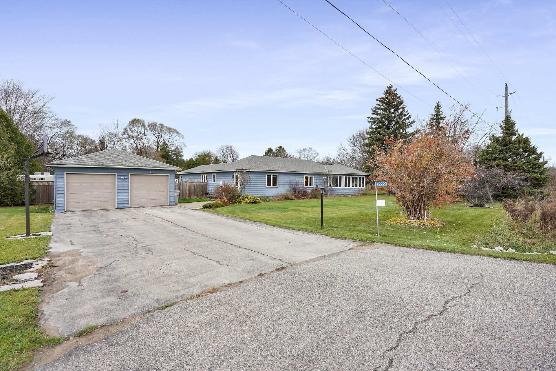 Photo 3 of 72223 Bluewater Highway, Bluewater, Hay — HOMEH