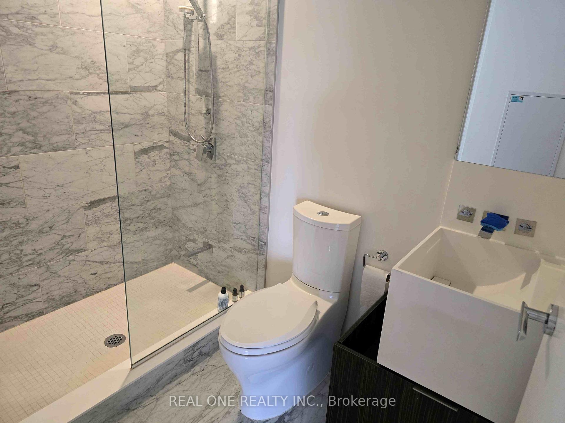 Photo 11 of Unit 1204, 1 Bloor Street E, Toronto, Church-Yonge Corridor — HOMEH