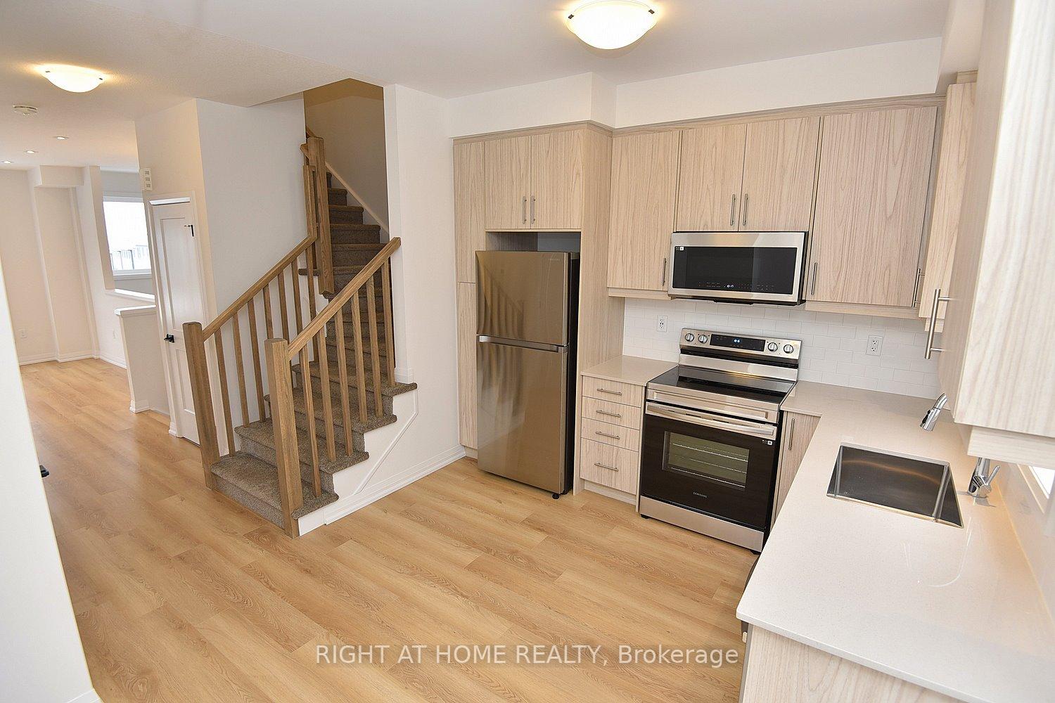 Photo 14 of Unit 68, 55 Tom Brown Drive, Brant, Paris — HOMEH