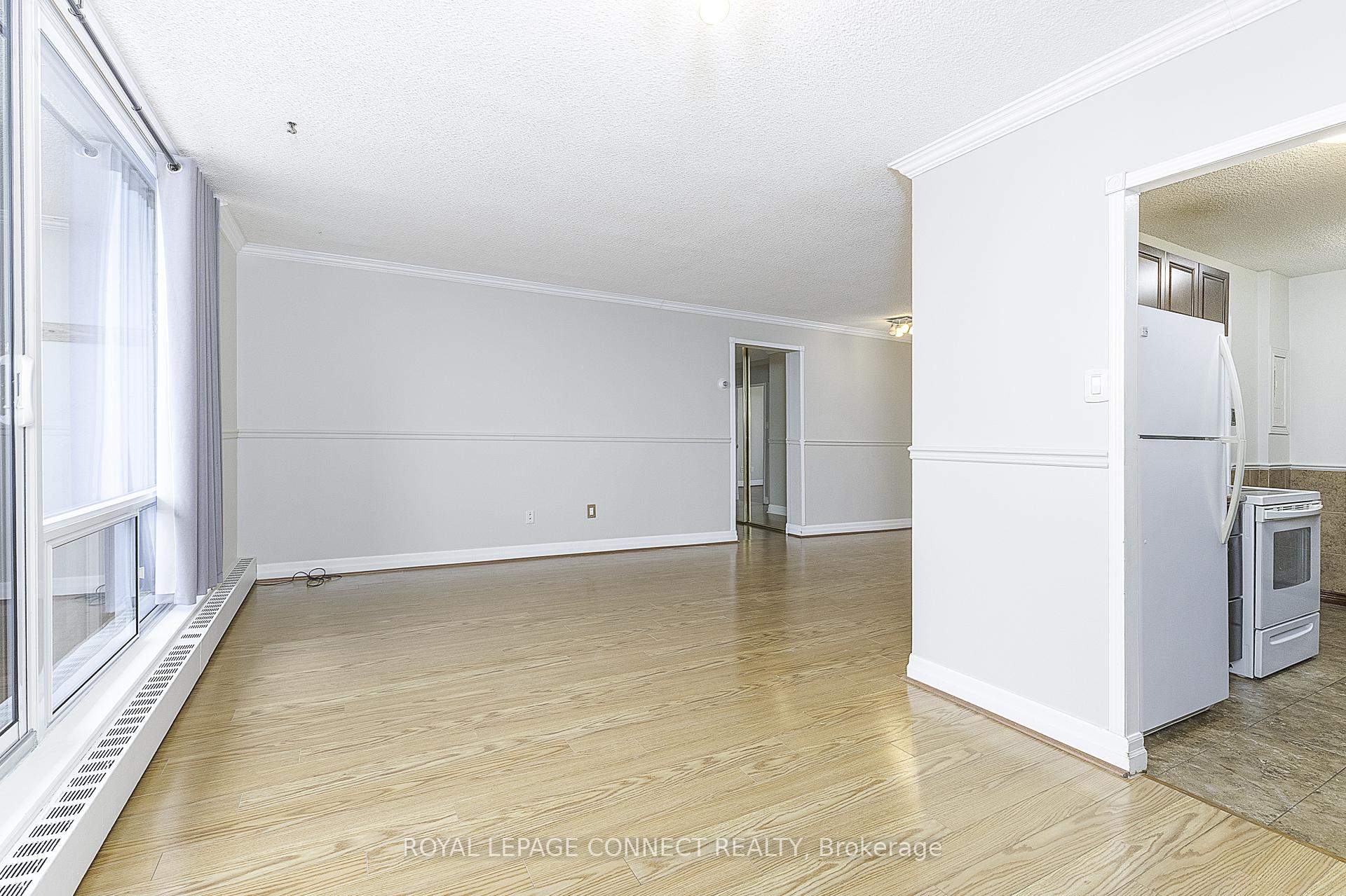 Photo 5 of Unit 1710, 1210 Radom Street, Pickering, Bay Ridges — HOMEH