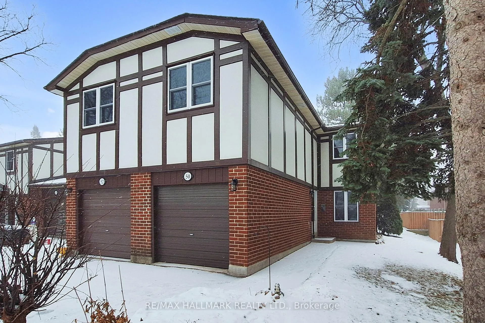 Photo 2 of 50 Gordon Way, Markham, Aileen-Willowbrook — HOMEH