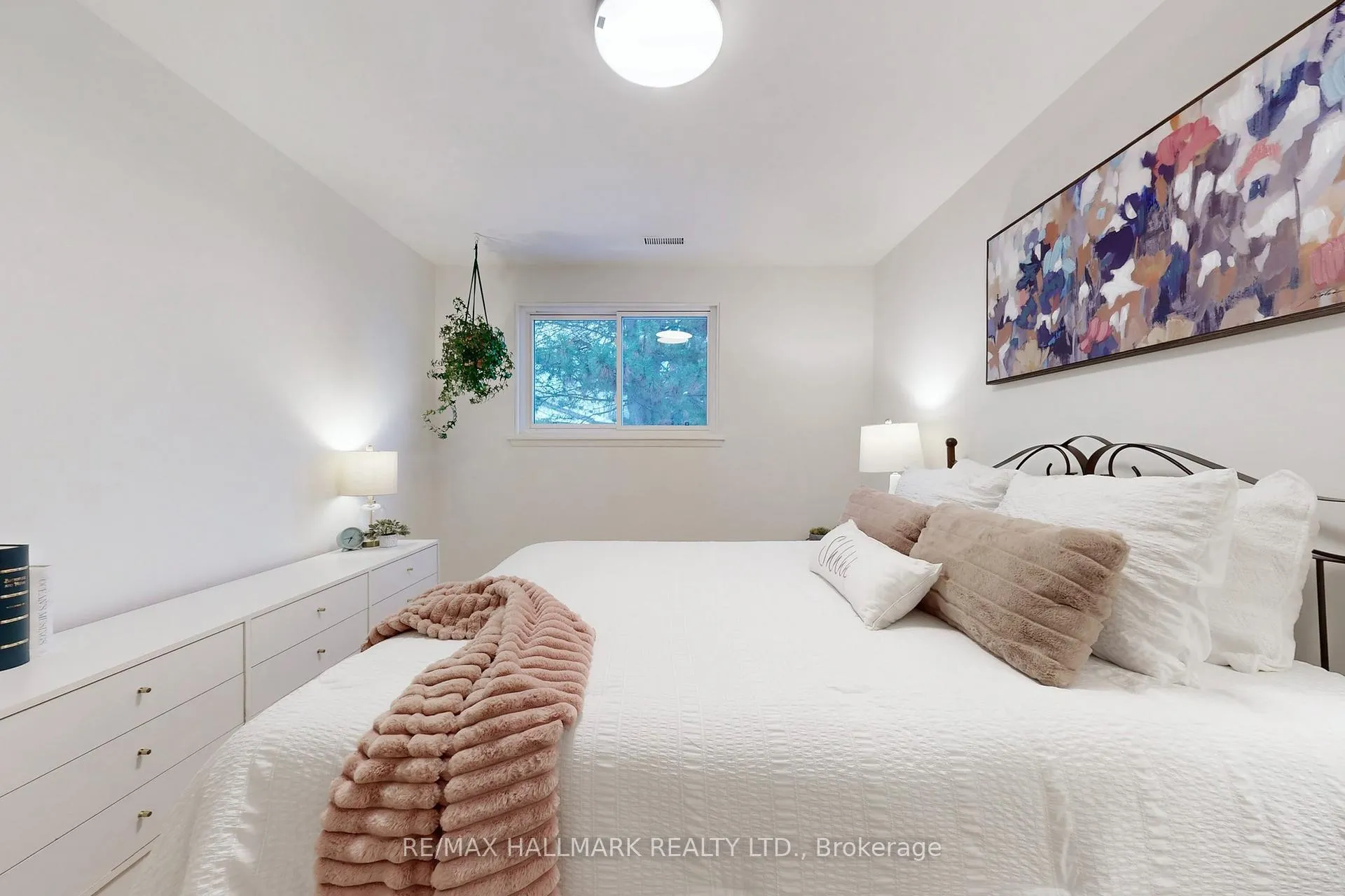 Photo 16 of 50 Gordon Way, Markham, Aileen-Willowbrook — HOMEH