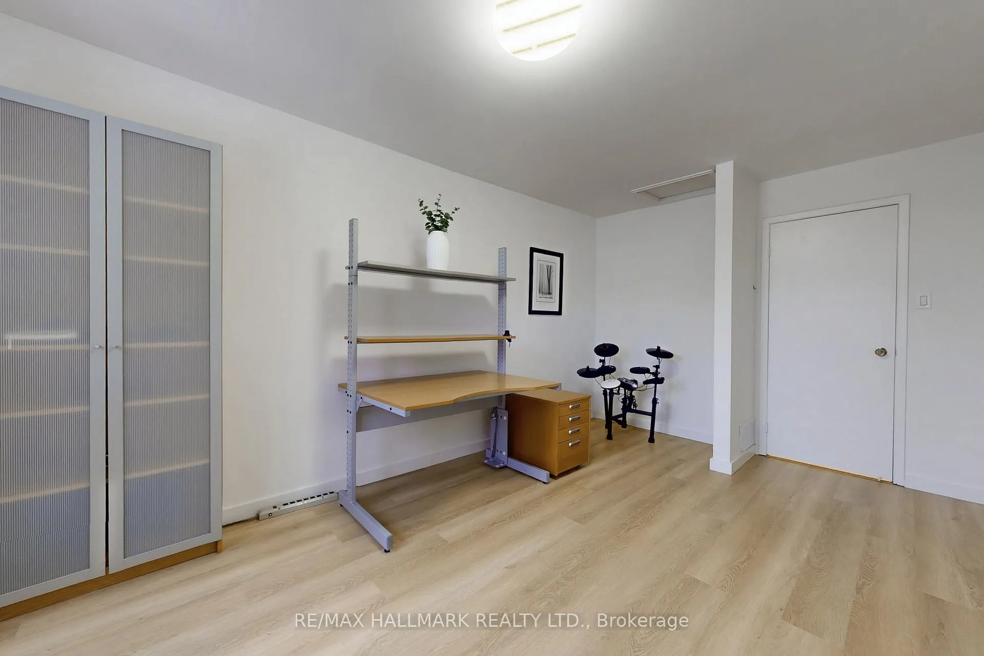 Photo 25 of 50 Gordon Way, Markham, Aileen-Willowbrook — HOMEH