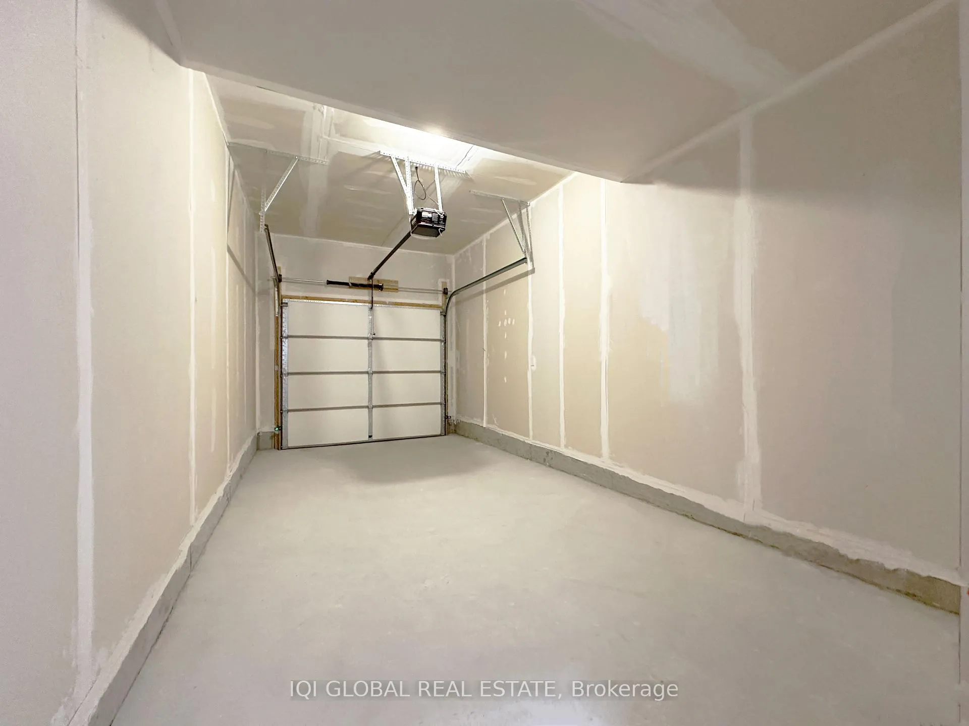 Photo 17 of Unit 902, 1655 Palmers Sawmill Road, Pickering, Duffin Heights — HOMEH