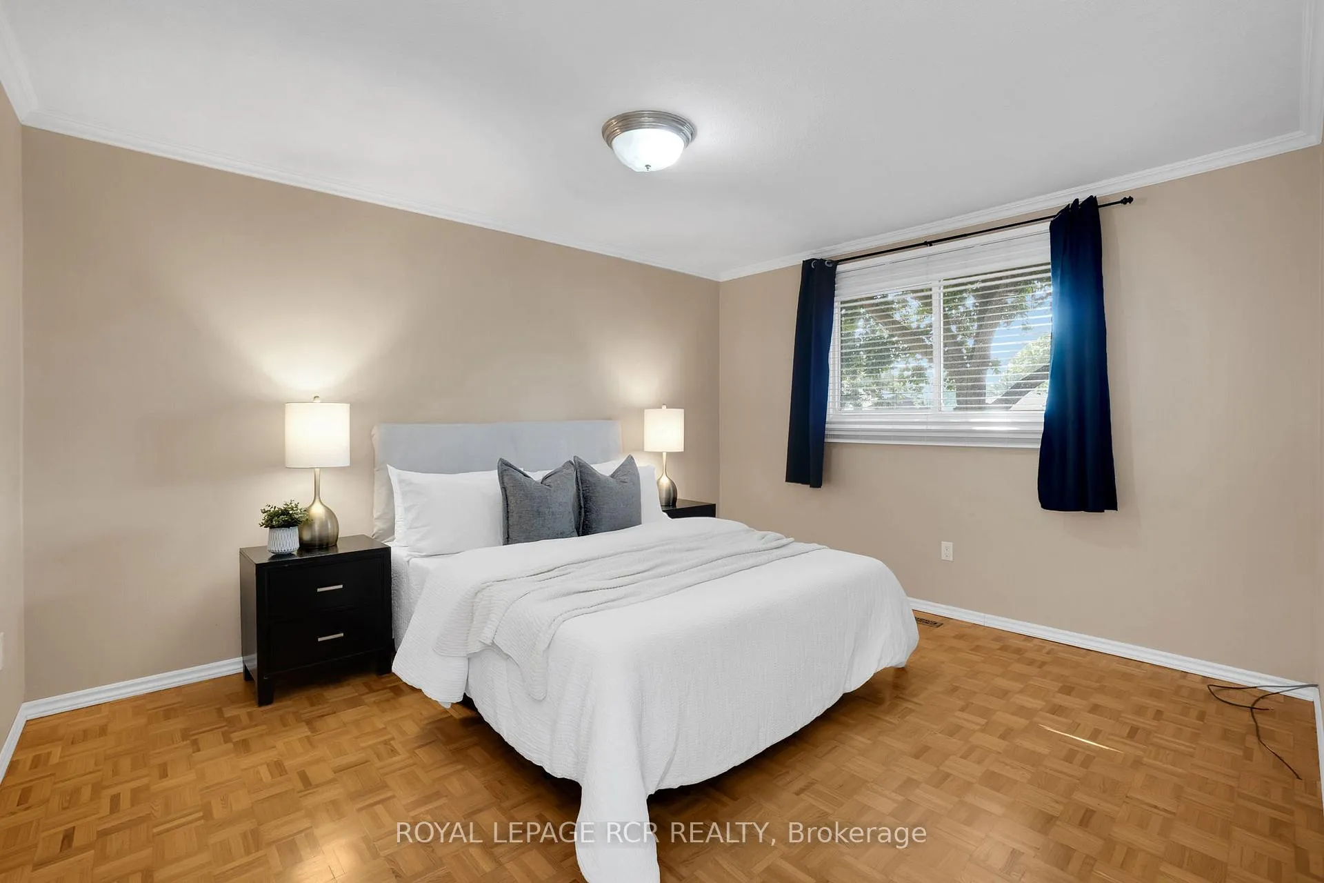 Photo 18 of 273 Newlove Drive, Caledon, Bolton East — HOMEH