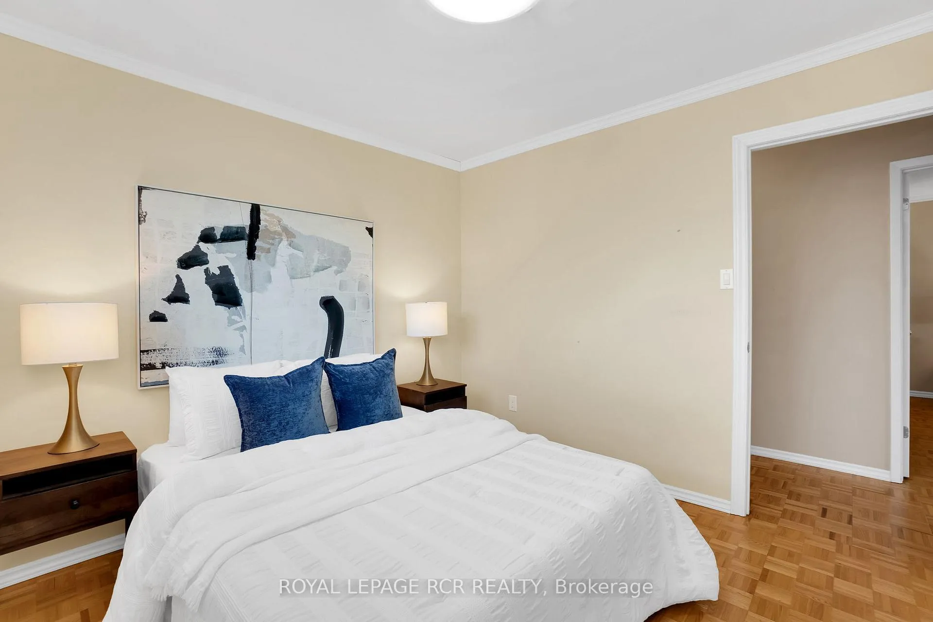 Photo 21 of 273 Newlove Drive, Caledon, Bolton East — HOMEH