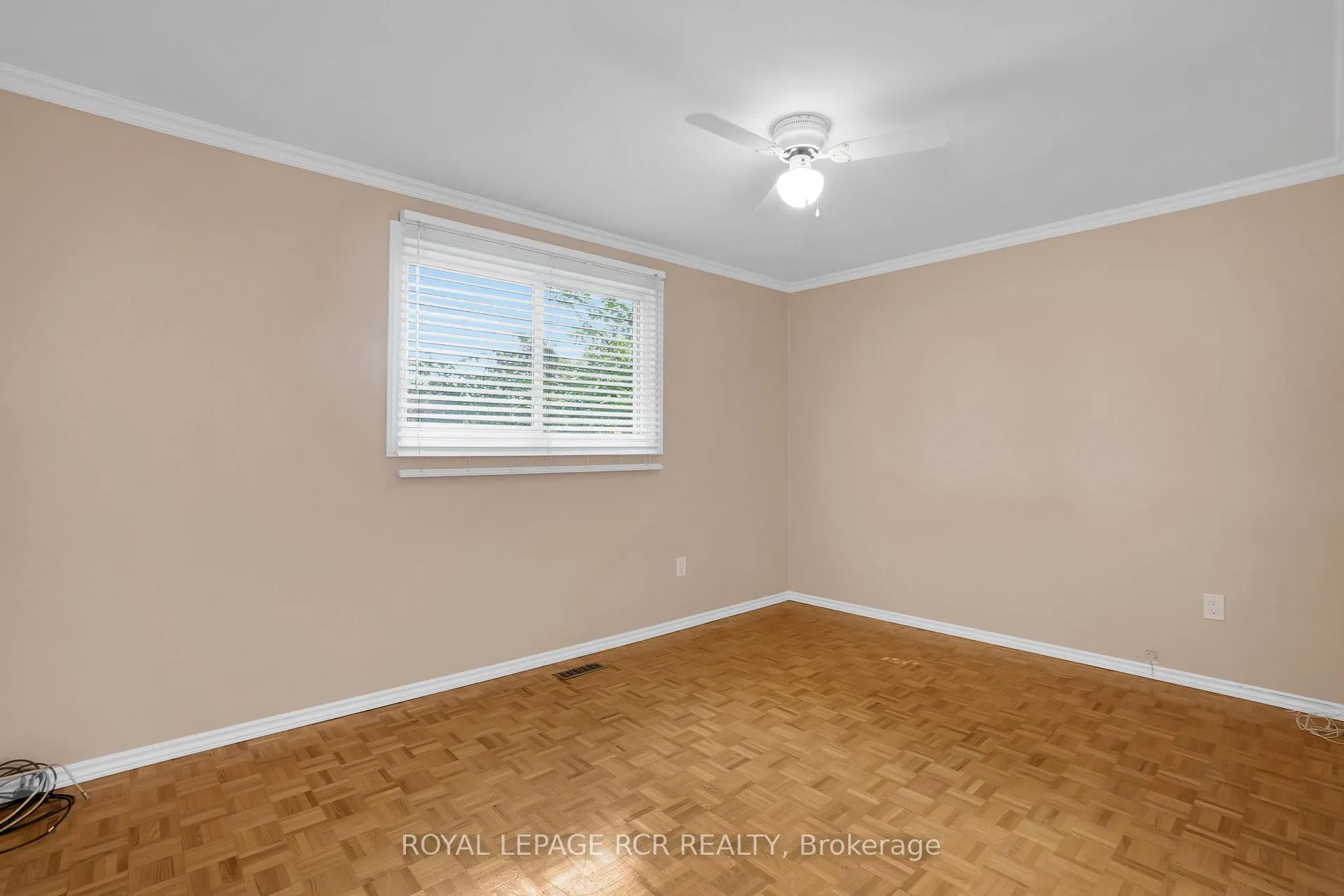 Photo 22 of 273 Newlove Drive, Caledon, Bolton East — HOMEH
