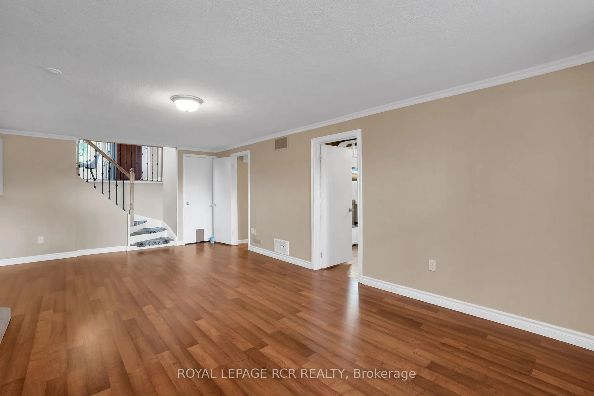 Photo 26 of 273 Newlove Drive, Caledon, Bolton East — HOMEH