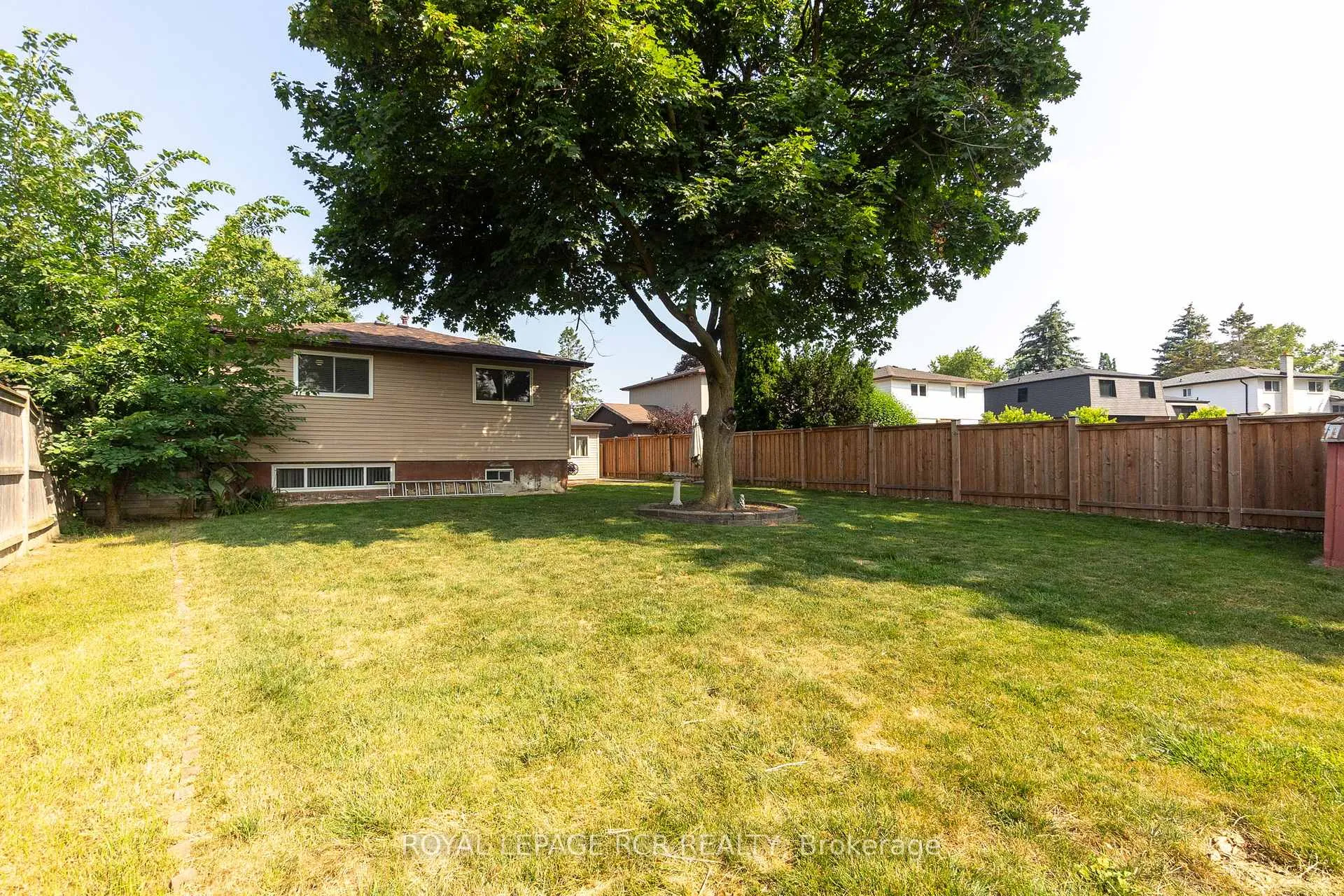 Photo 28 of 273 Newlove Drive, Caledon, Bolton East — HOMEH