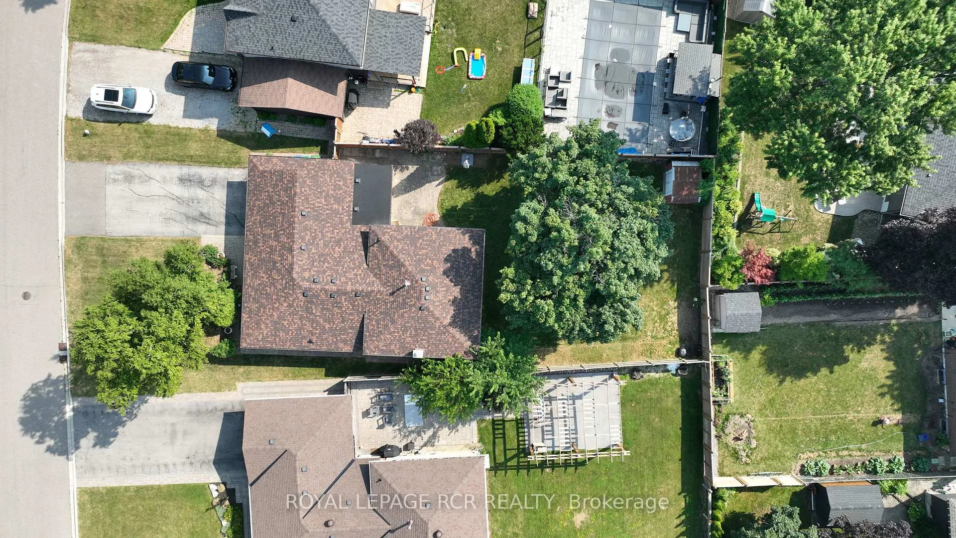 Photo 29 of 273 Newlove Drive, Caledon, Bolton East — HOMEH