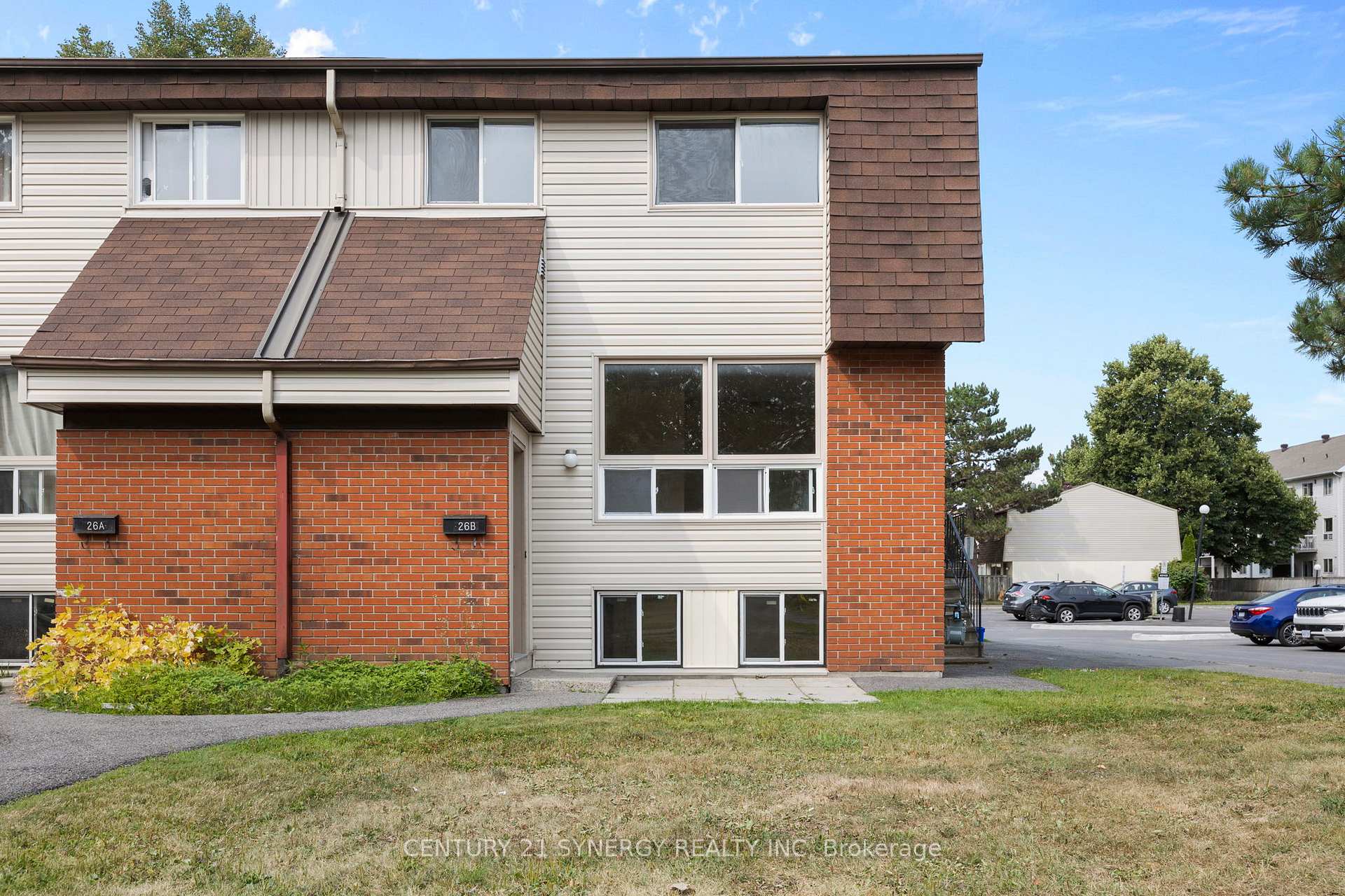 Photo 1 of 26B Sonnet Crescent, Ottawa, Westcliffe Estates — HOMEH