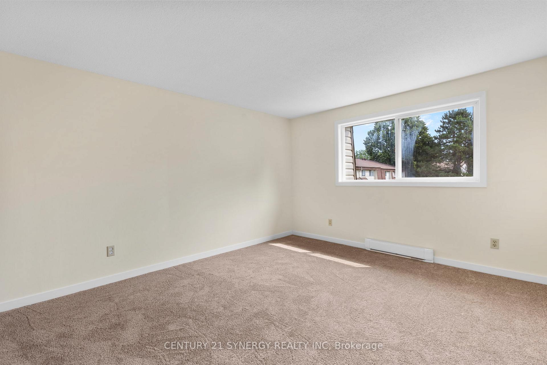 Photo 15 of 26B Sonnet Crescent, Ottawa, Westcliffe Estates — HOMEH
