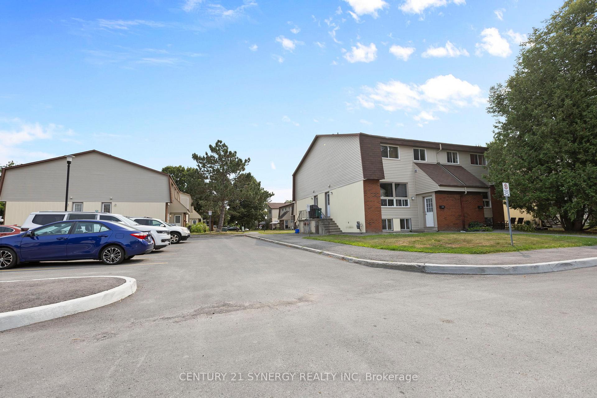 Photo 24 of 26B Sonnet Crescent, Ottawa, Westcliffe Estates — HOMEH